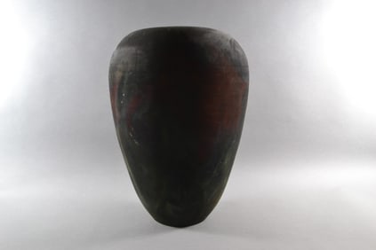 Leslie Mitchell Raku Pottery Vase, Late 20th Century