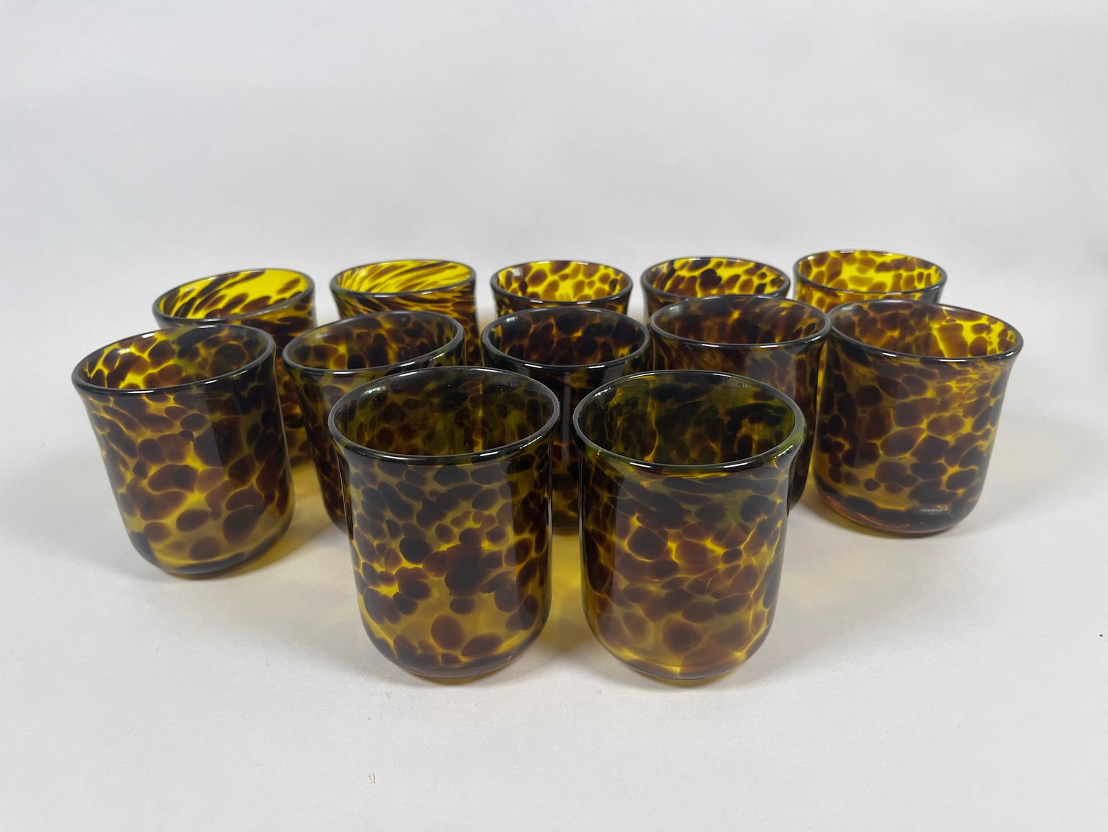 Set Of 12 Sugahara Sugahara Craft Glass Tumblers: made in Japan H: 4 inches