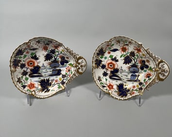 English Imari Shell Dishes (2)
