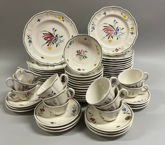 Longchamp Tulip Faience 62-piece Partial Dinner Service, Modern