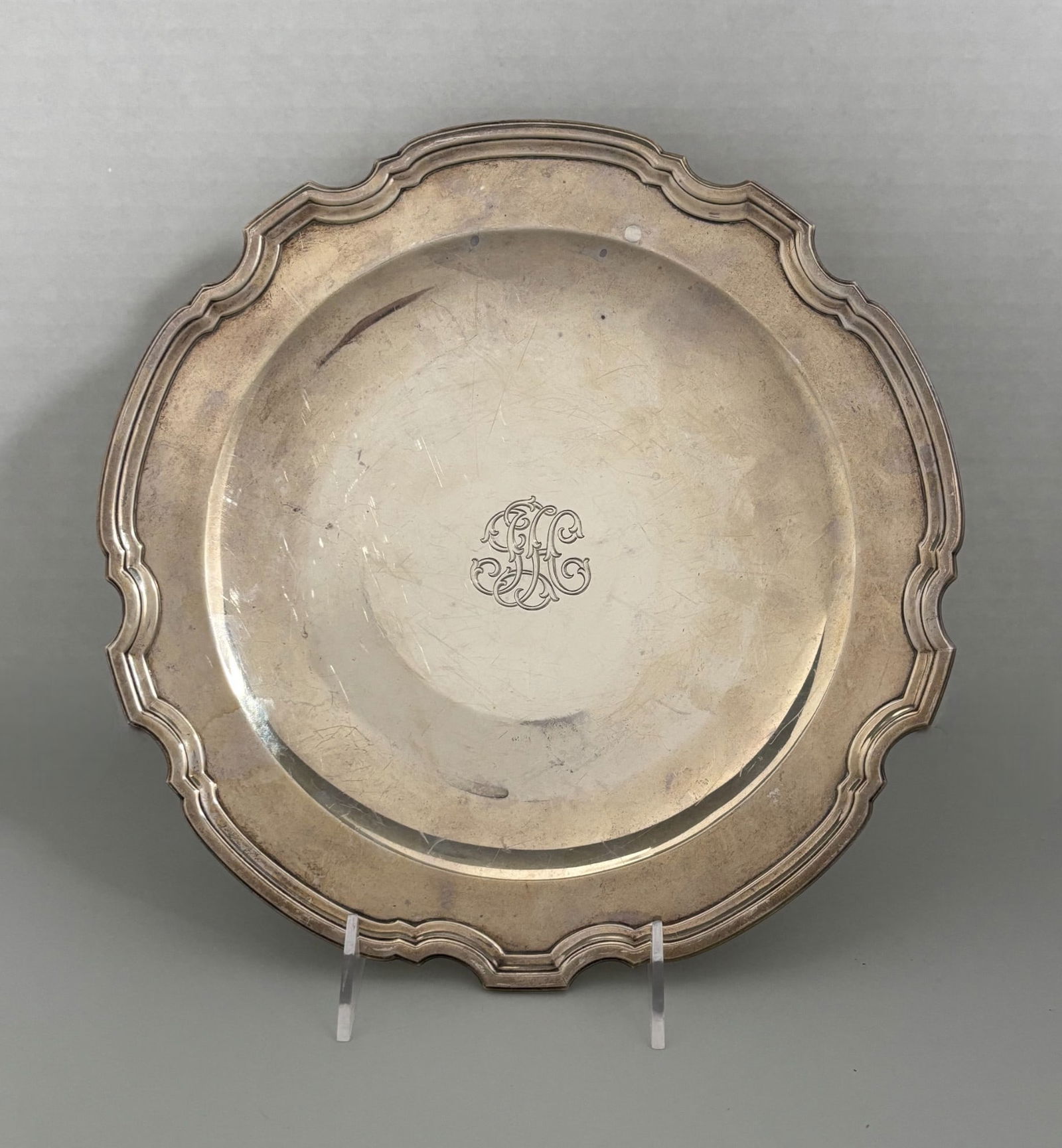 Tiffany & Company Hampton Hollowware Sterling Silver Round Charger/Platter, C 1950s (1 of 4)