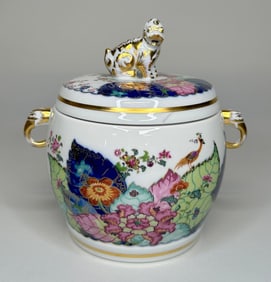 Mottahedeh Tobacco Leaf Fu Dog Covered Jar