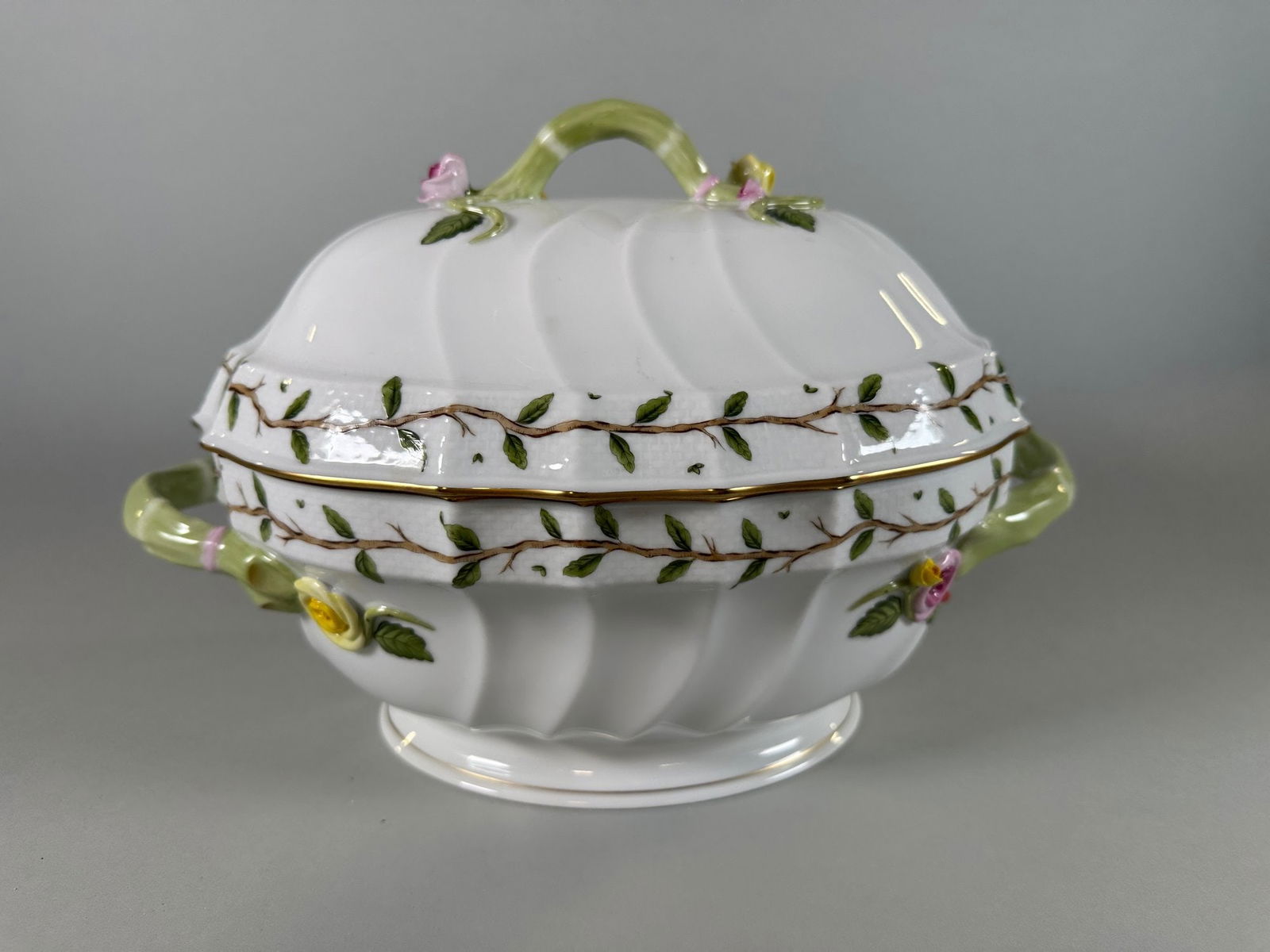 Herend Rothschild Garden With Branch Covered Oval Tureen, Lacking Stand (1 of 8)