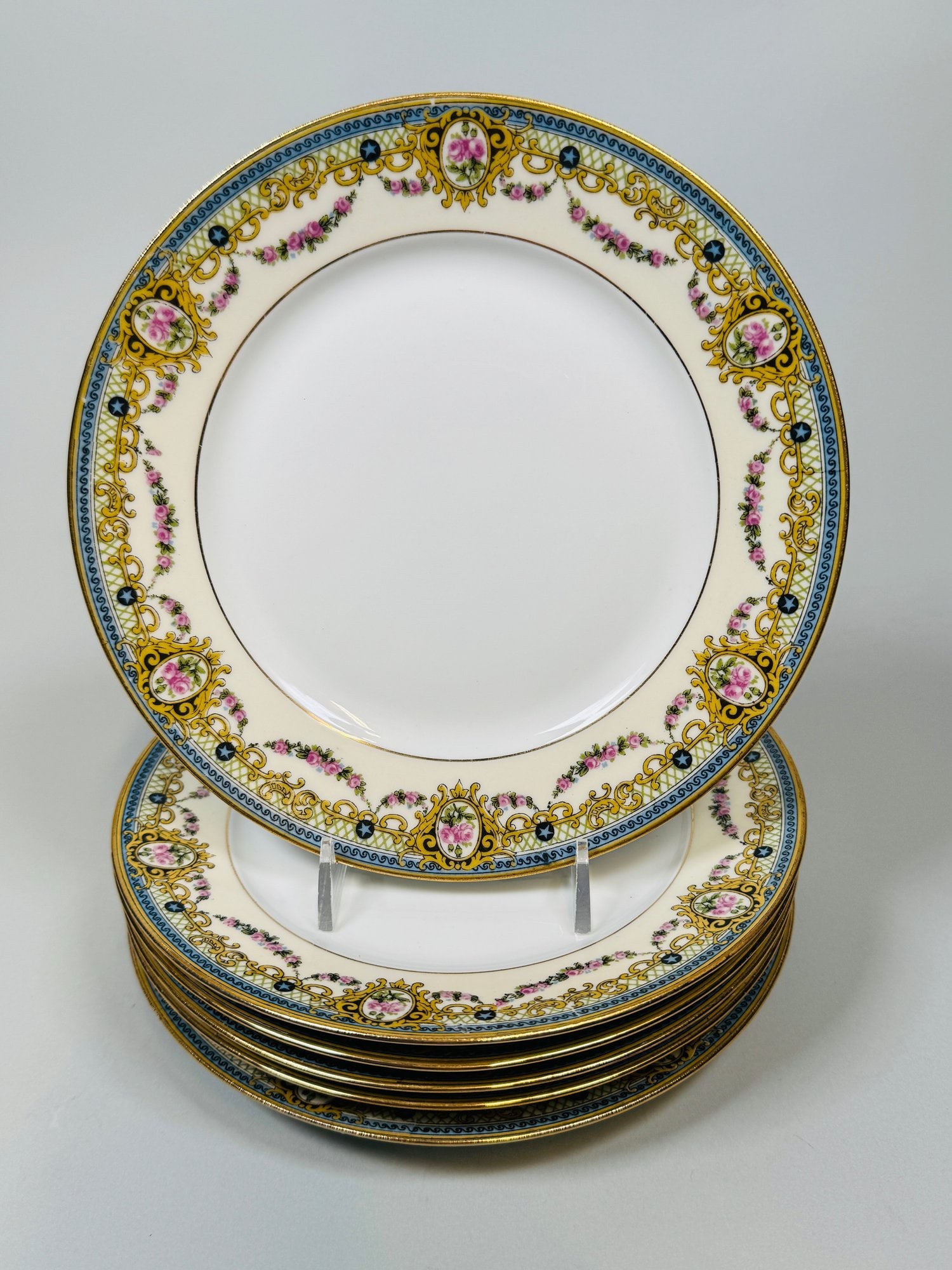 Set Of Superior Limoges (France) Dessert Or Salad Plates (6): Dia.: 7 1/2 inches