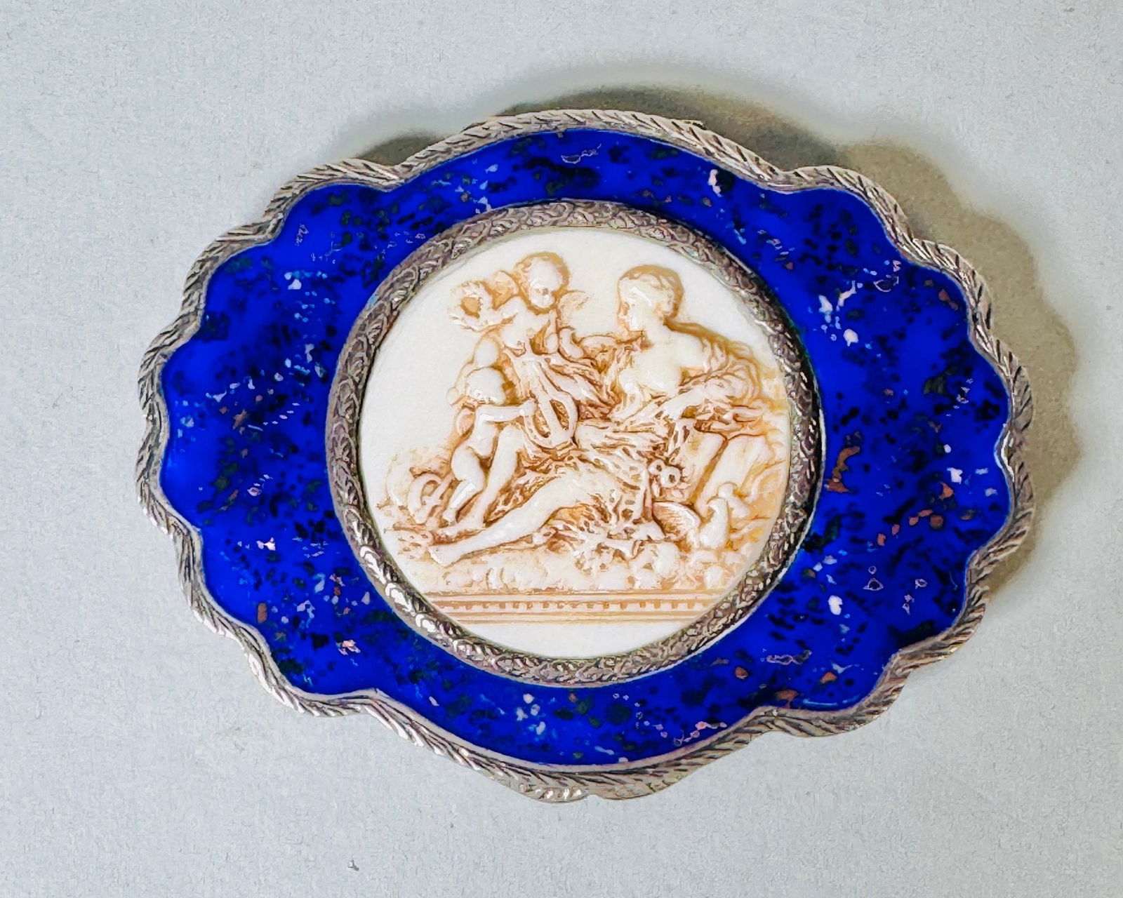 Continental Silver And Enamel Mirror Compact (1 of 5)