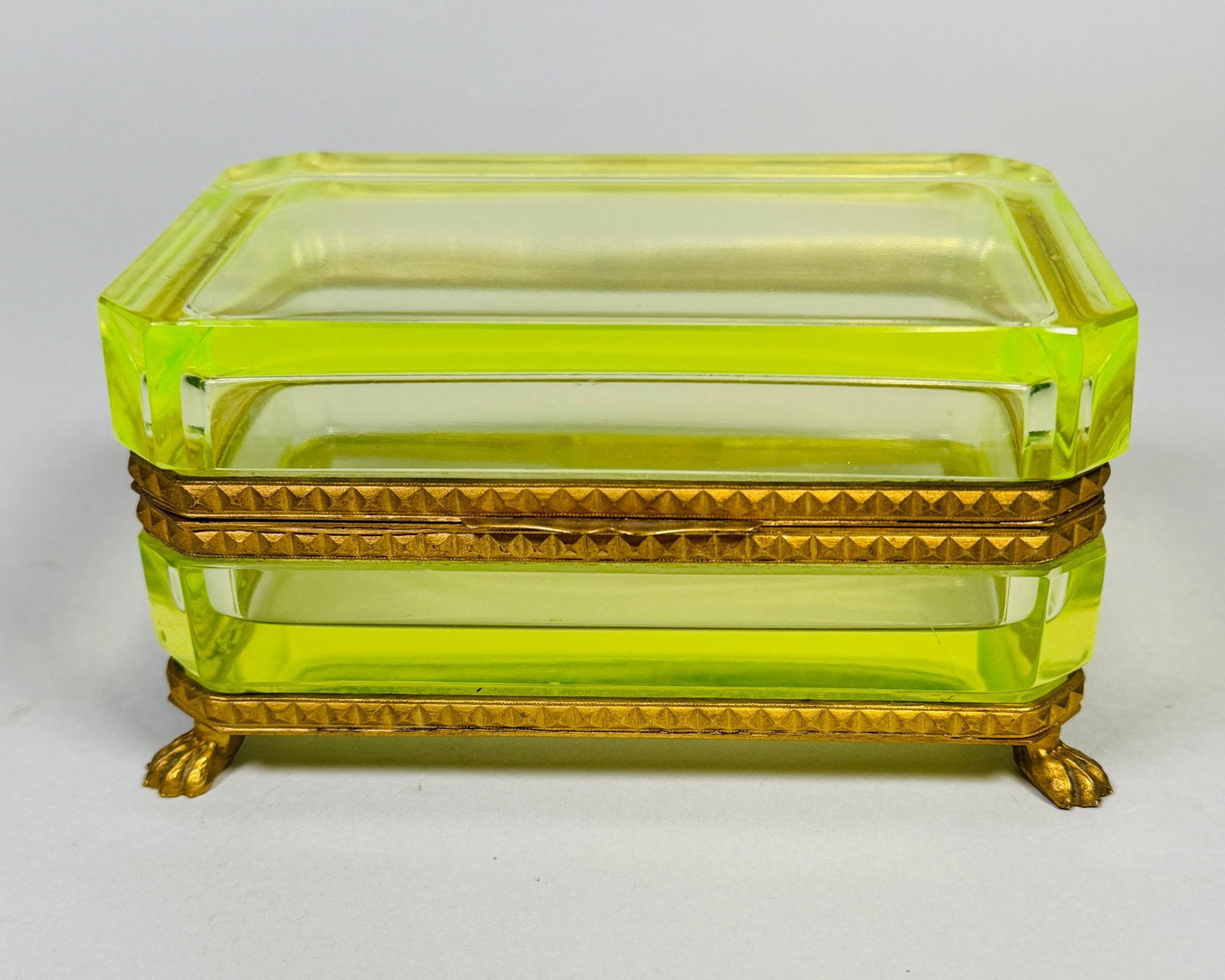 French Uranium Glass And Gilt Bronze Box, Late 19th Century (1 of 4)