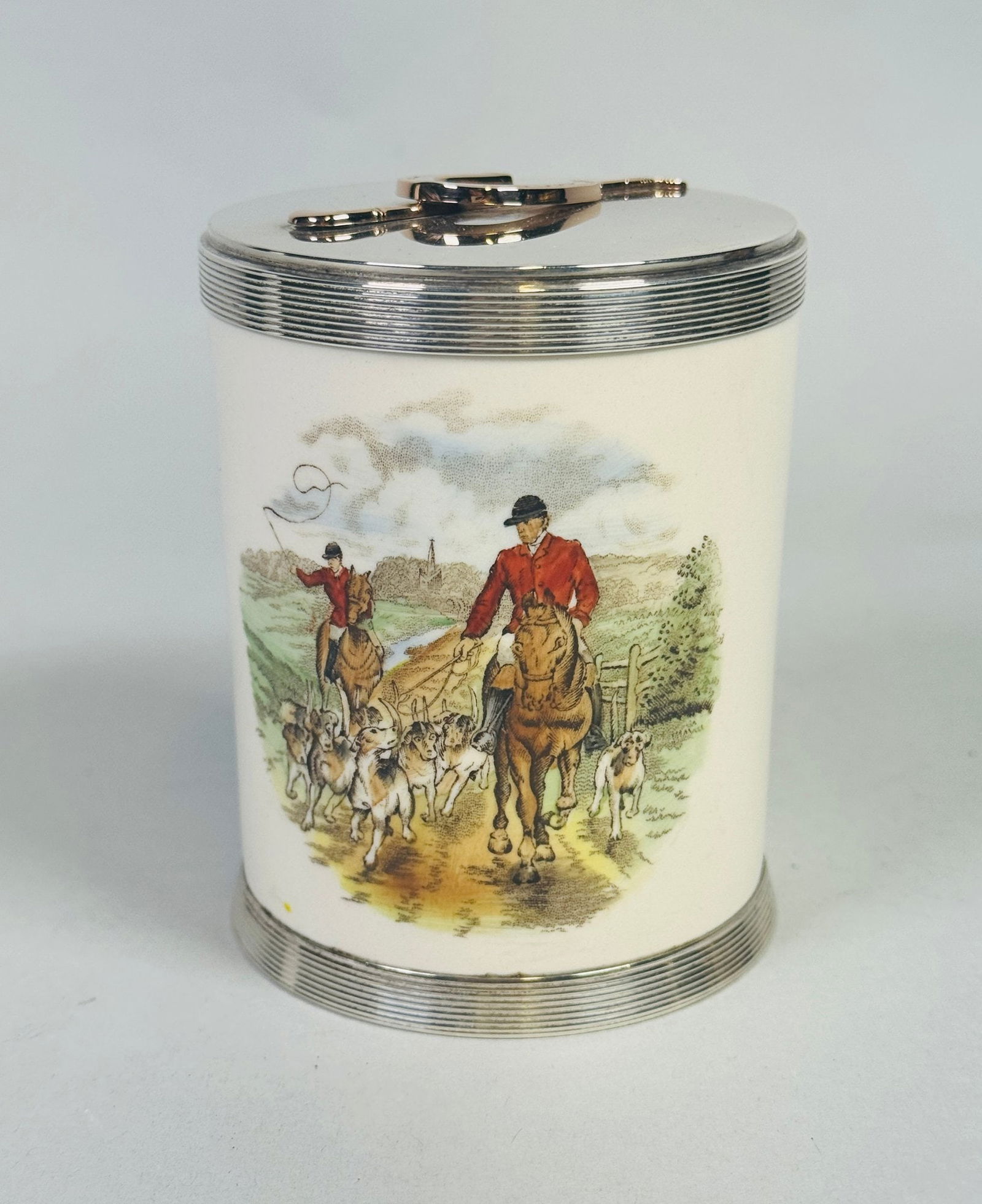 Copeland Spode (England) Fox Hunt 'Homeward I/The Hounds II' Sterling Silver Mounted Jar: H: 3 3/4 x D: 3 inches
