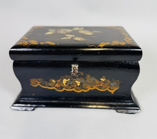 English Tunbridge Ware Shell Inlaid And Gilt Painted Tea Caddy, 19th Century