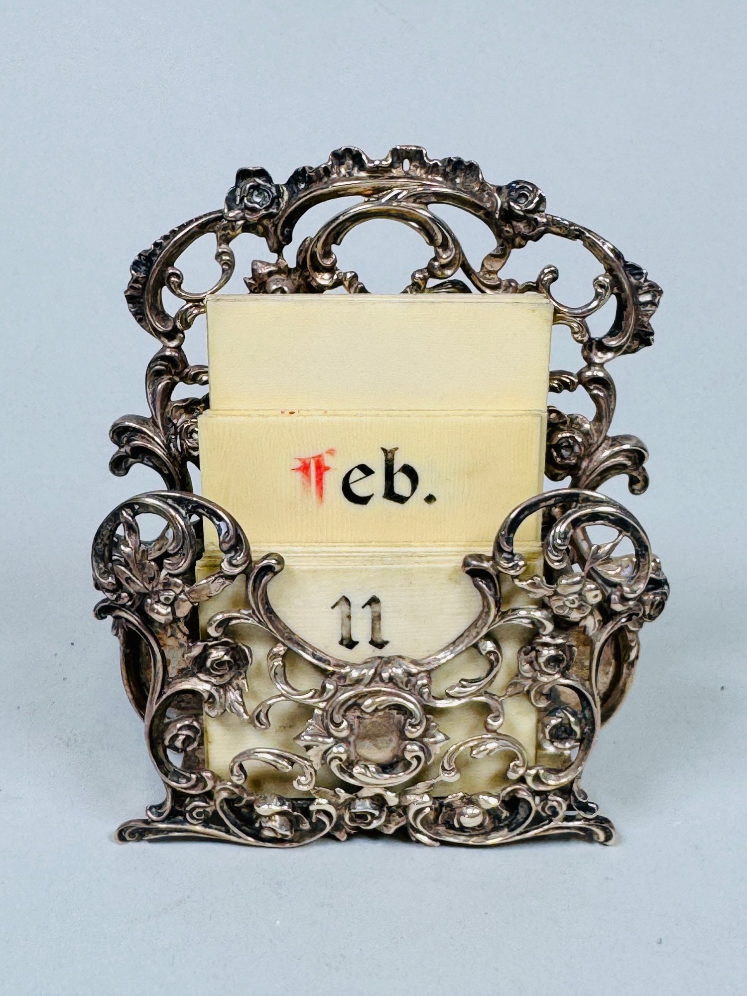 Gorham Sterling Silver Perpetual Calendar: H: 3 3/4 x w: 3 1/4 inches OZT: 3.05, CONDITION: wear to cards from use and age