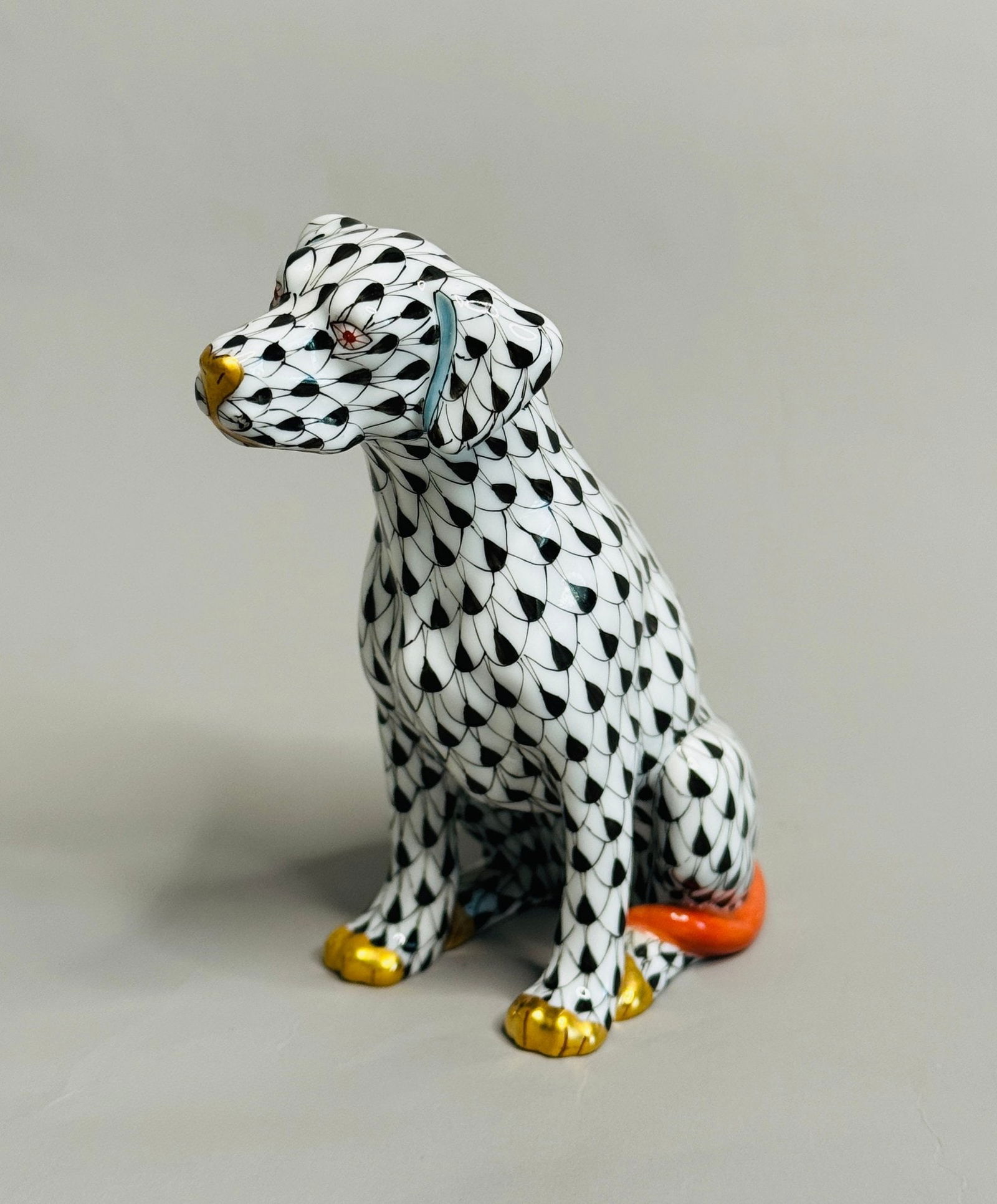 Herend Black Netted Dog Figurine (1 of 7)