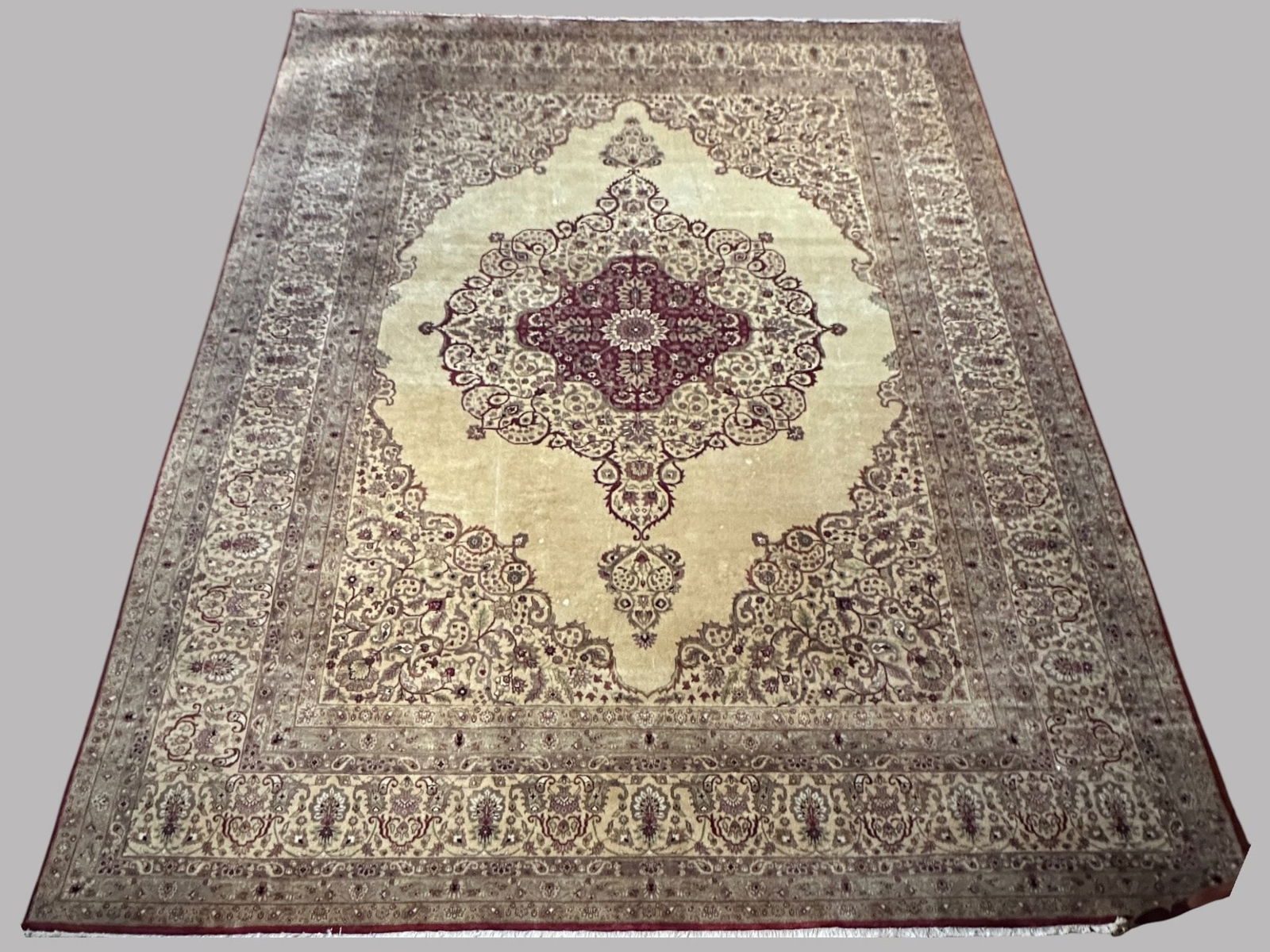 Indian Tabriz Style 10 X 14 Hand-Knotted Wool Rug (1 of 4)