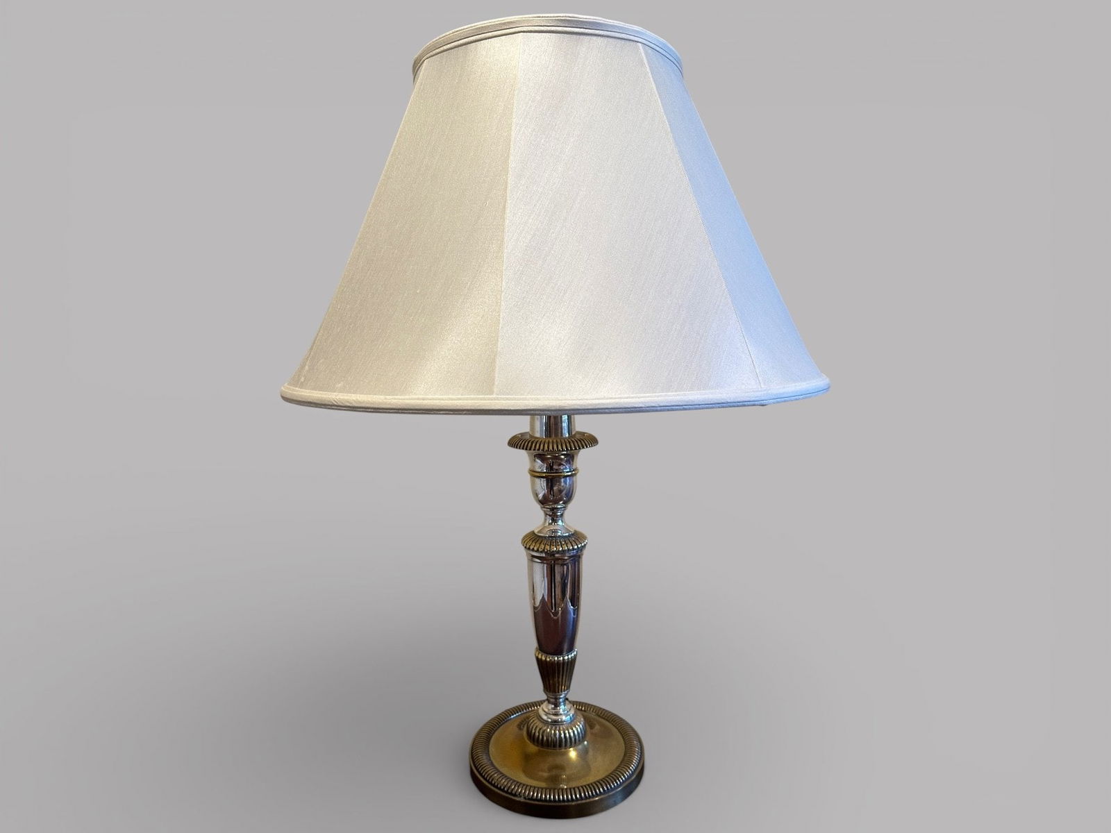 Ralph Lauren Silver Tone And Brass Candlestick Style Table Lamp (1 of 3)