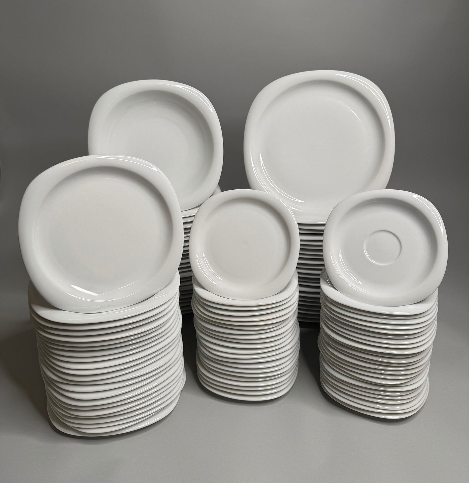Rosenthal Studio-Linie Suomi White Porcelain 117-Piece Partial Dinner Service (1 of 14)