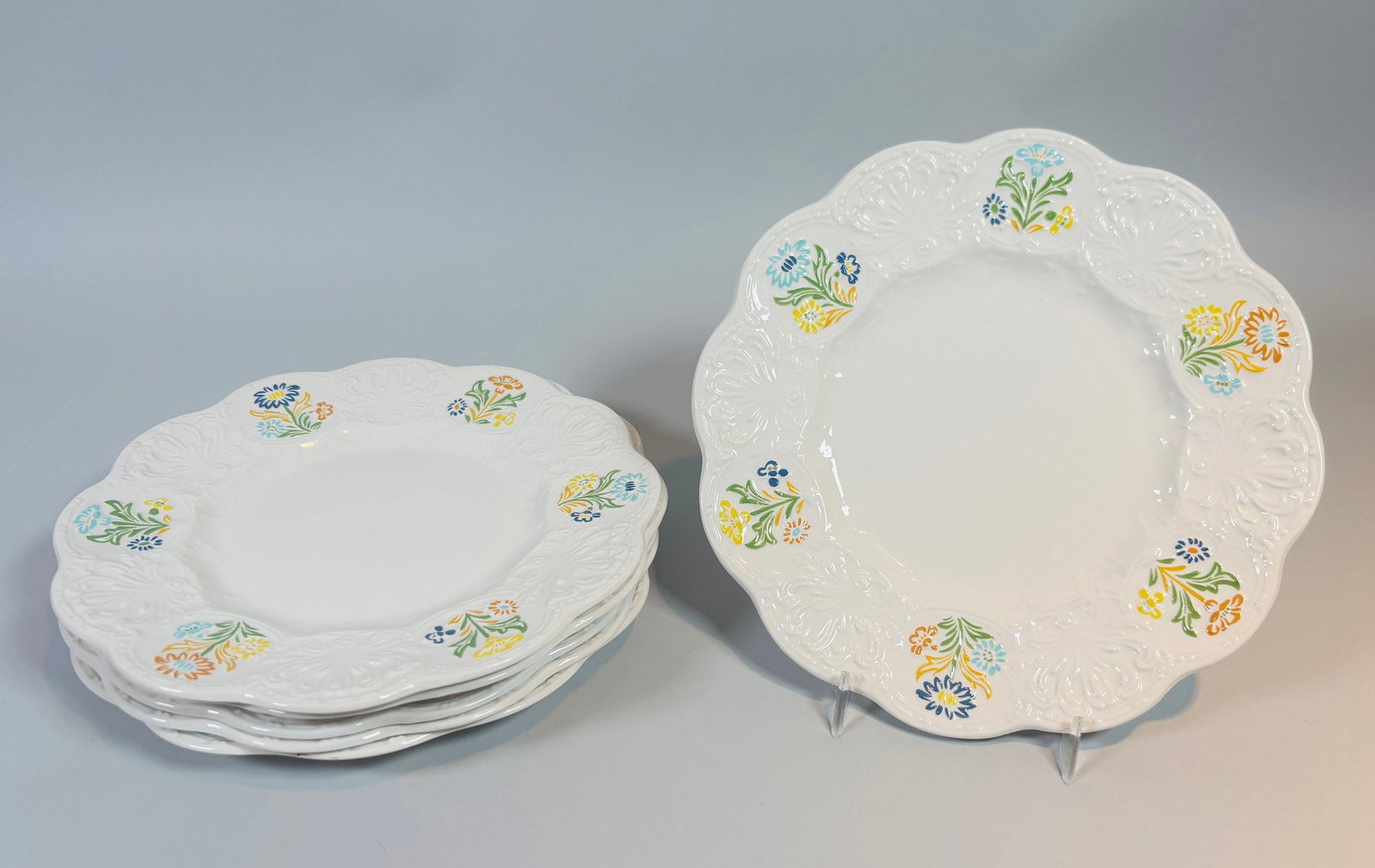 Tiffany & Co. Royal Cauldron Bristol Ironstone Plates (6): Marked Tiffany & Co. on underside Diameter: 9 inchesCONDITION: excellent