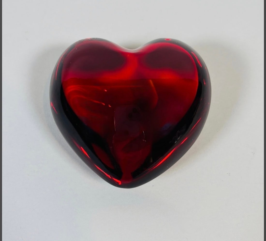 Baccarat Ruby Red Crystal Puffed Heart (1 of 2)