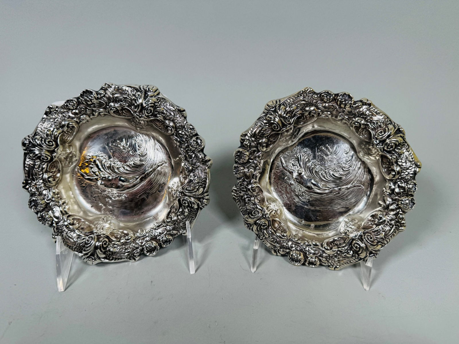Pair Of Art Nouveau Unger Brothers (newark) Sterling Silver Nut/bonbon Bowls (2), C. 1872-1910: Marked underneath h: 1 x dia: 5 1/2 inches OZT: 4.29