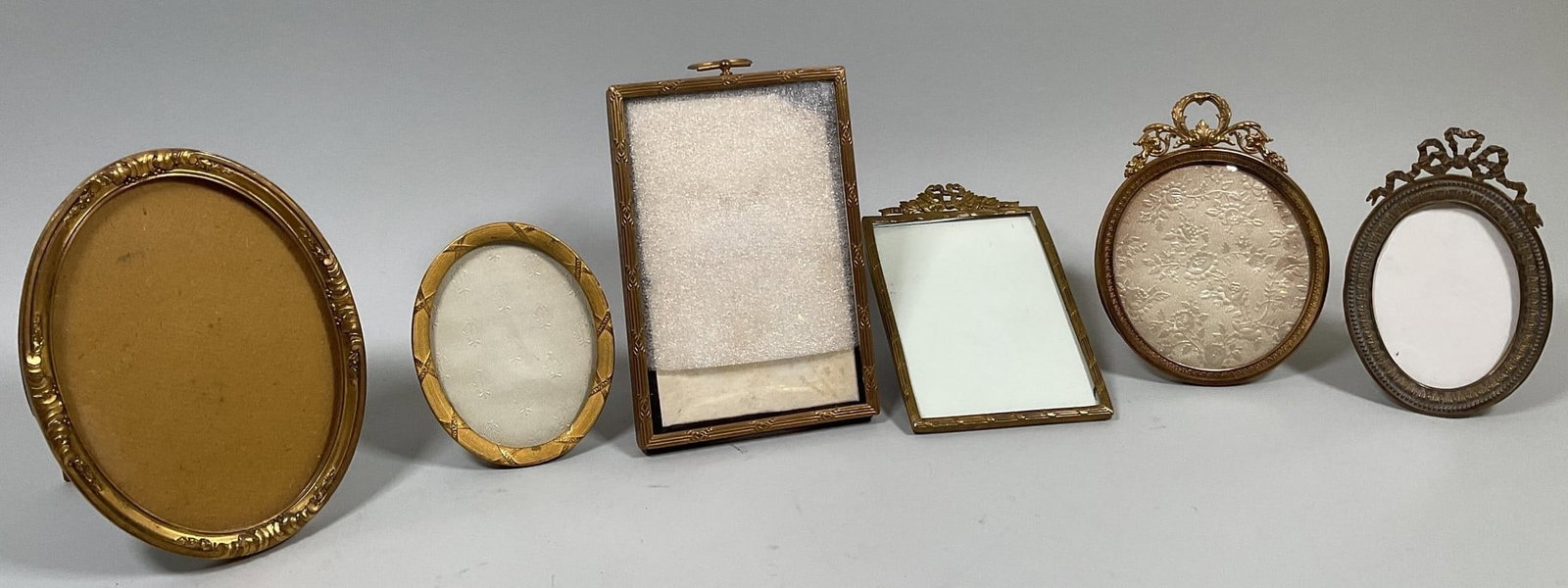Collection Of Neoclassical Style Gilt And Gold Tone Antique Picture Frames (6) (1 of 3)