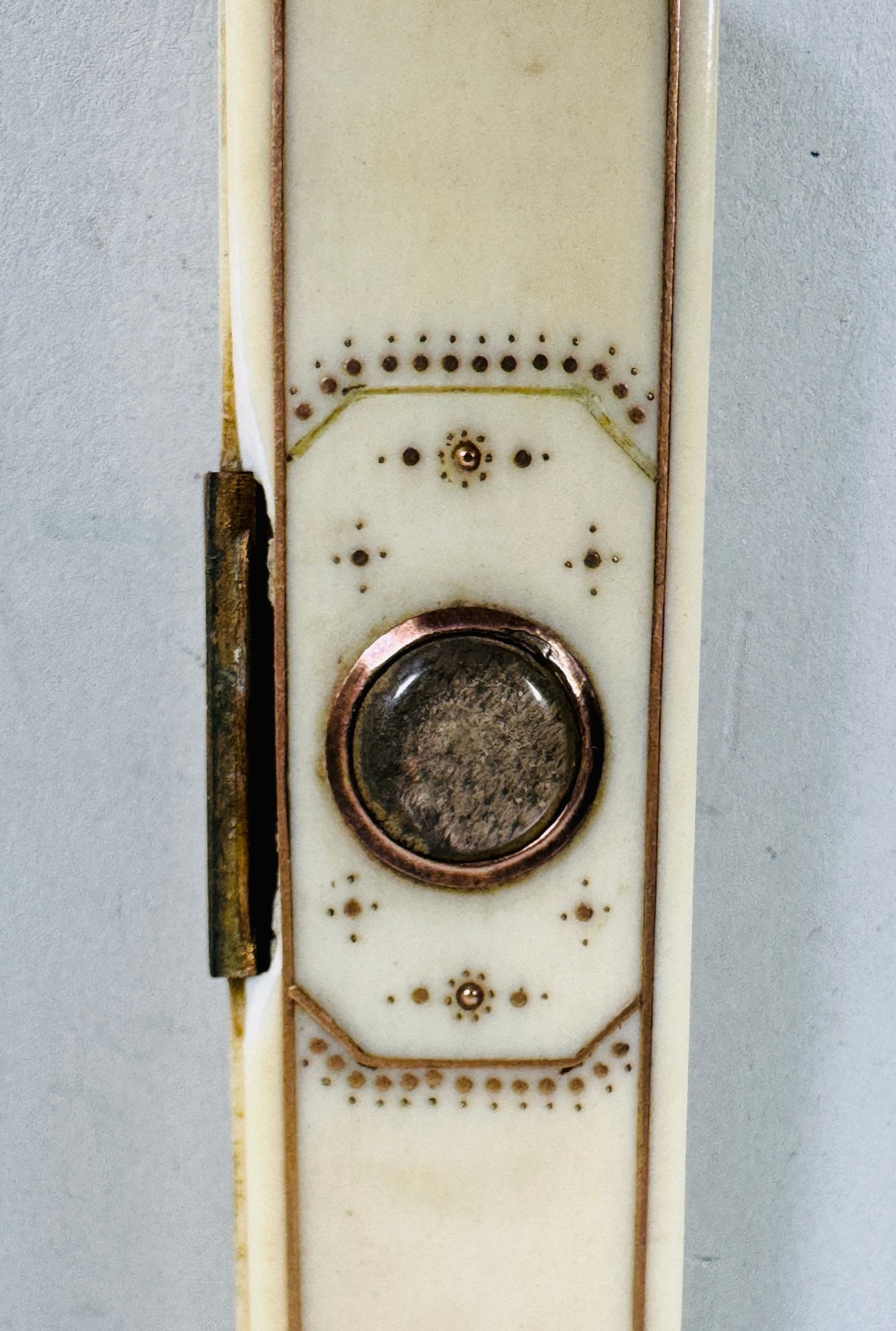 A Patch Box, Probably Georgian - 4