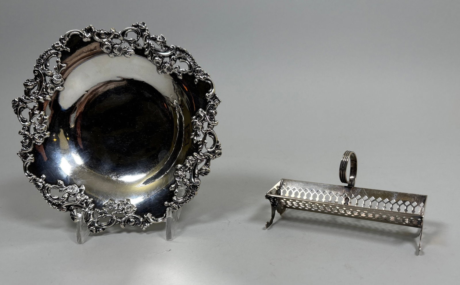 Two Vintage Sterling Silver Serving Pieces: A Nut Bowl And A Handled Sugar Cube Server (2) (1 of 7)