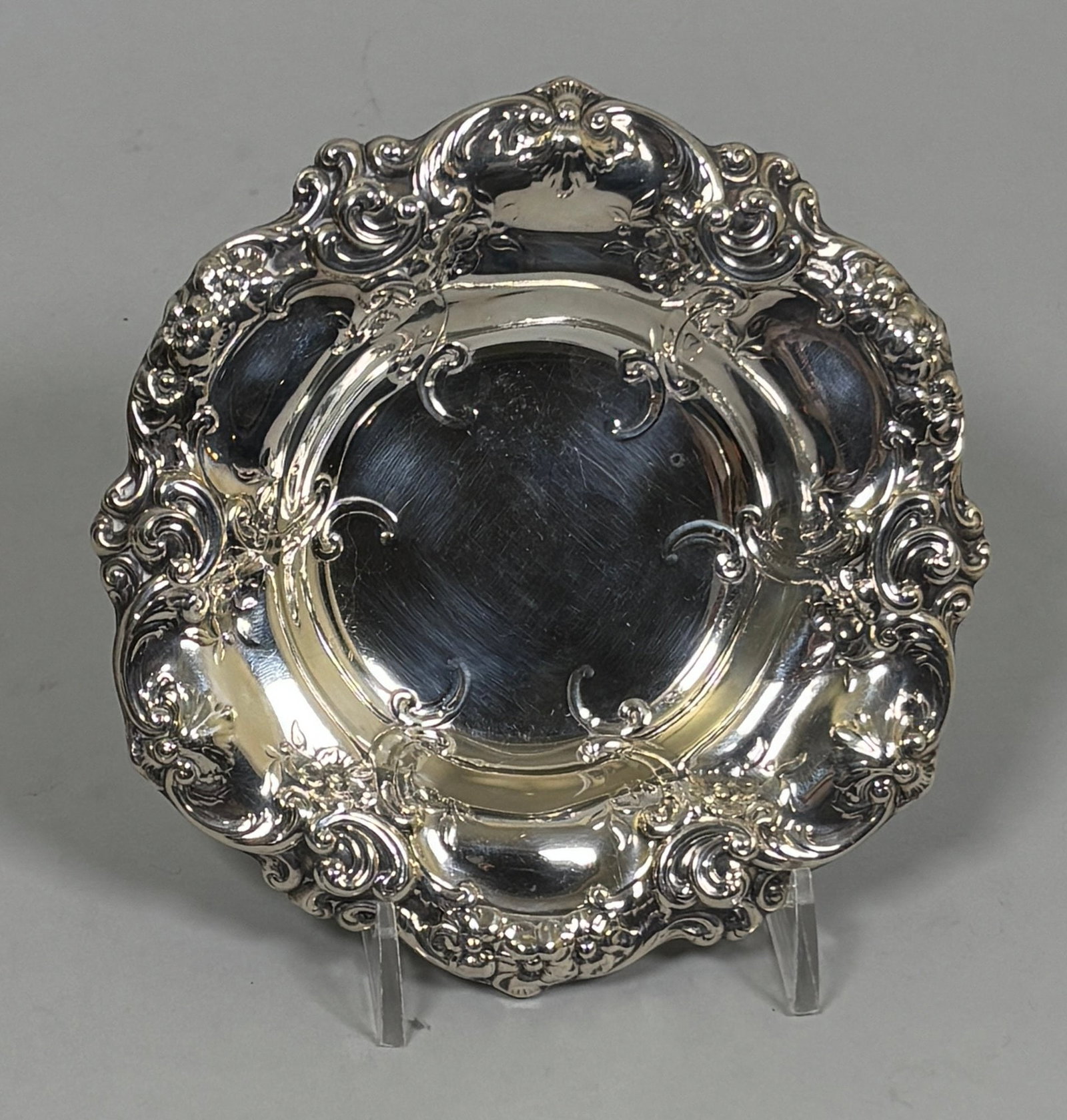 Gorham Buttercup Pattern Sterling Silver Nut Bowl (1 of 2)
