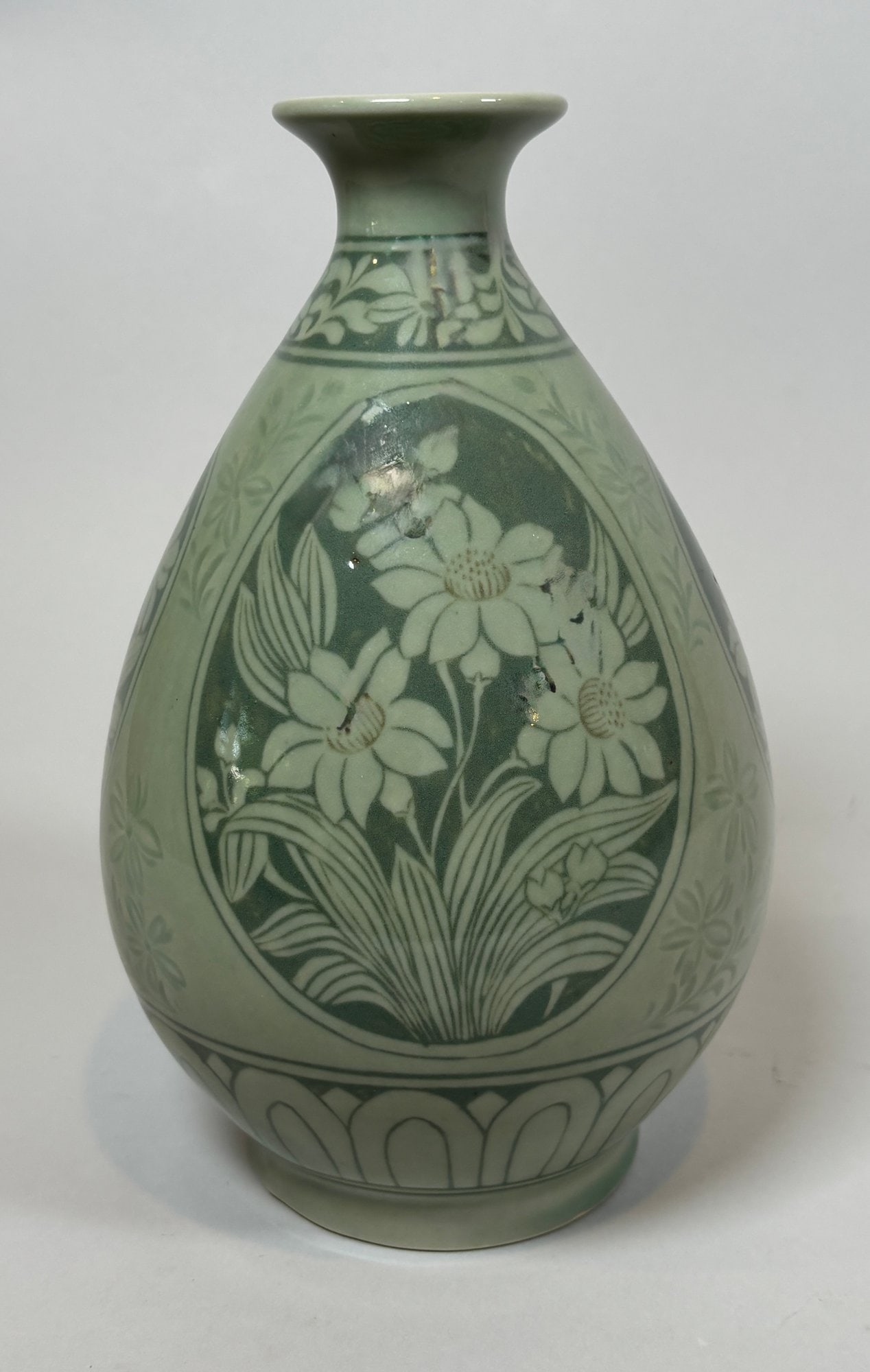 Korean Inlaid Celadon Vase, Signed Under Vase, 20th Century (1 of 5)