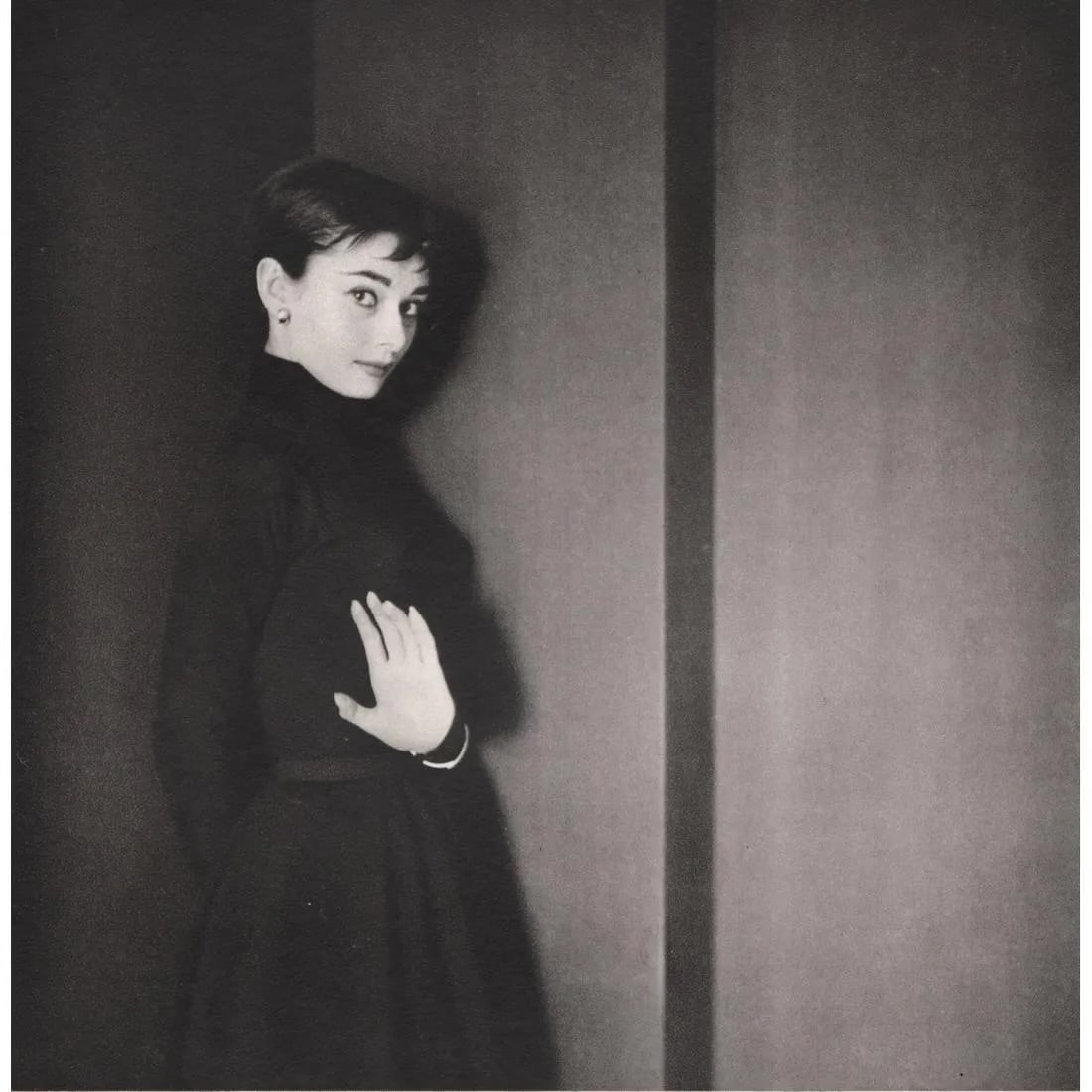 CECIL BEATON - Audrey Hepburn, 1954: Image Size: 22 x 22 inchesPhoto litho