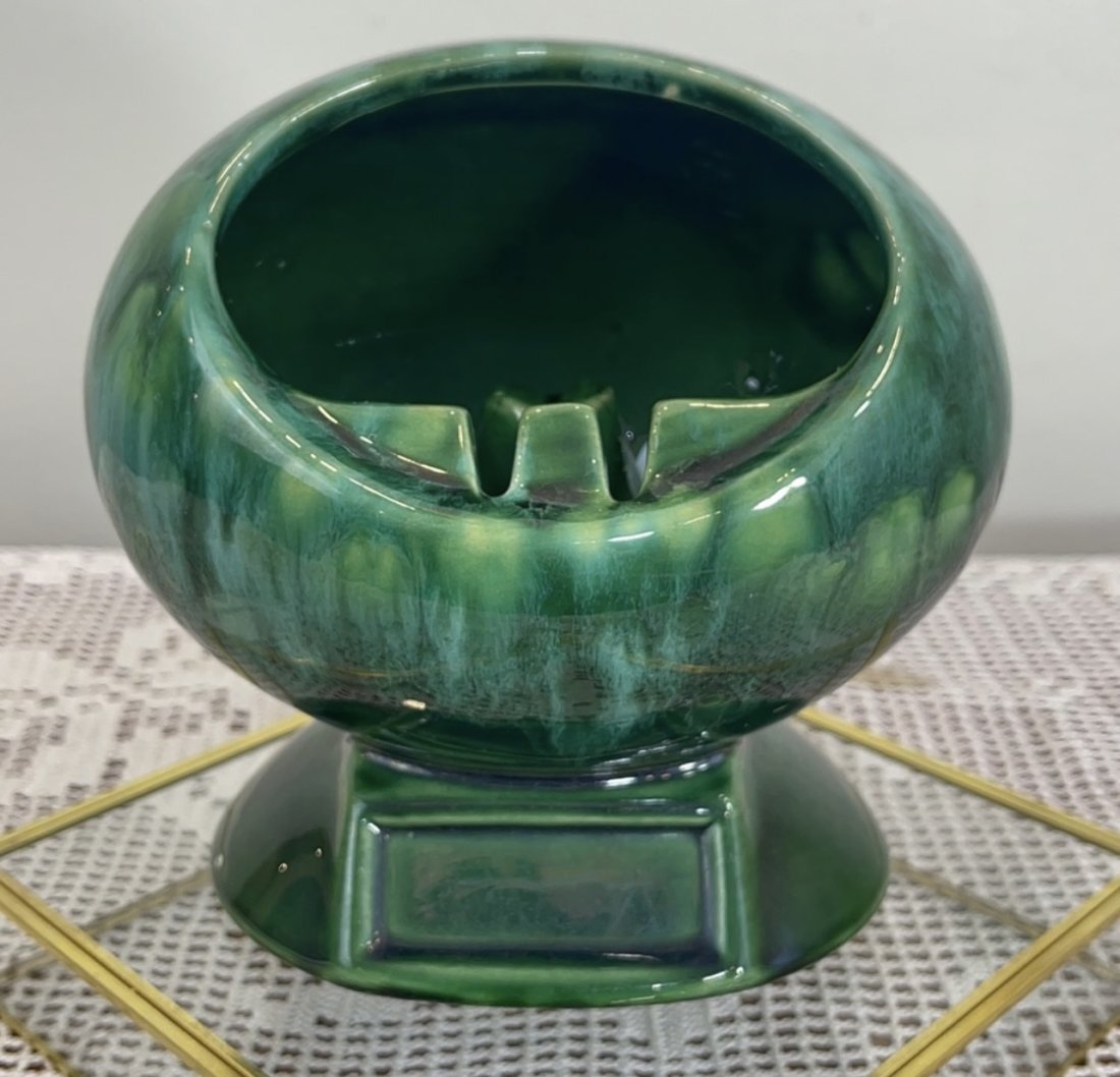 Vintage BEAUCEWARE Ashtray | Vintage ceramic glazed ashtray | ceramic ashtray vintage Canada 2930 |: This vintage Beauce Canada table ashtray will be the perfect addition to any home, space, or even as a nostalgic gift.Shipping fee category: ShipA= $20 CAD for USA & CANADA ONLY