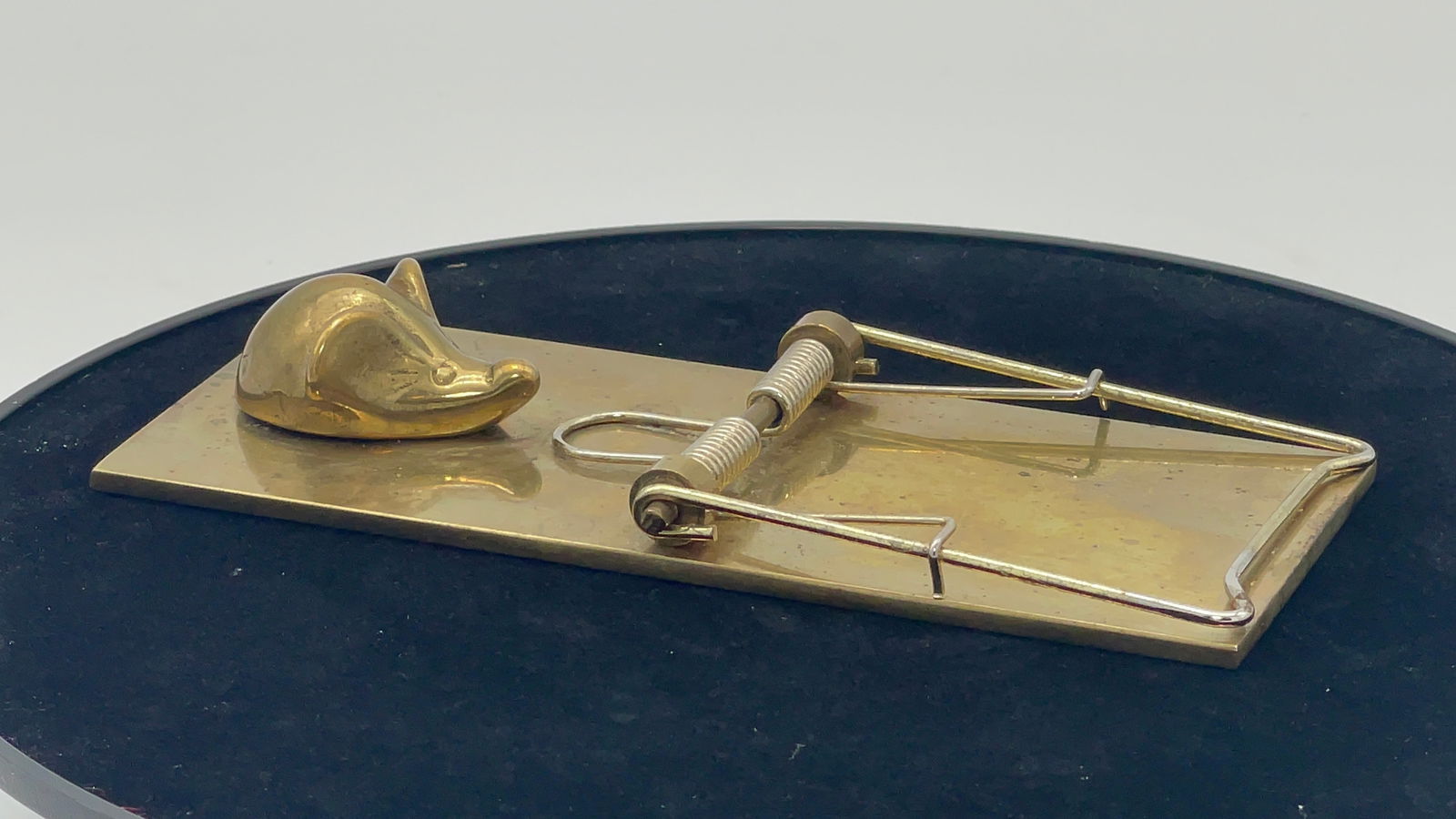 Vintage brass mouse trap I Brass and metal mouse trap note holder I Paperweight I Bill Holder (1 of 11)