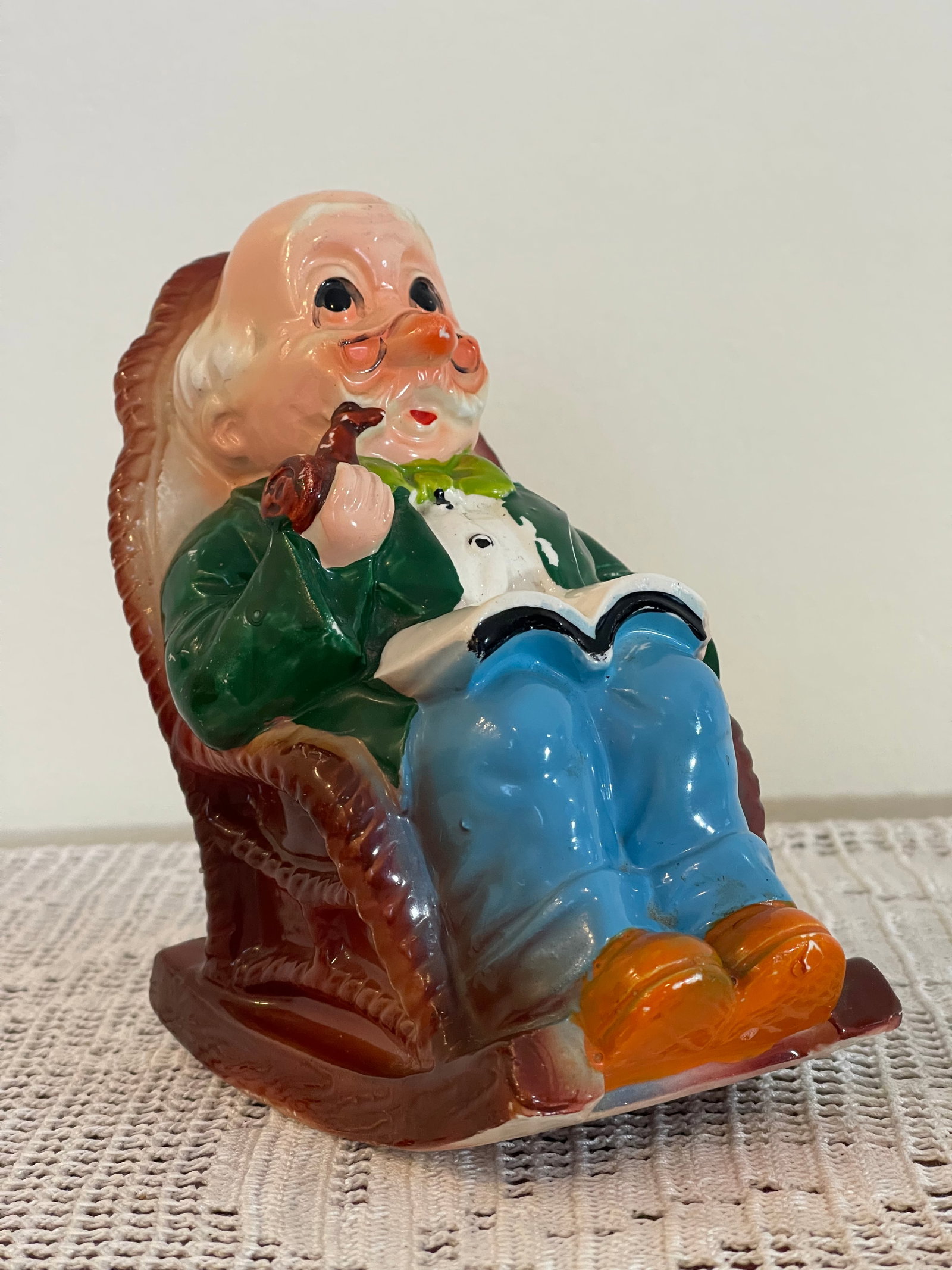 Vintage retirement fund ceramic piggy bank || Vintage grandpa piggy bank | home decor: This Grandpa rocking chair with book piggy bank will be the perfect addition to any home, space, or even as a nostalgic gift.Shipping fee category: ShipA= $20 CAD for USA & CANADA ONLY