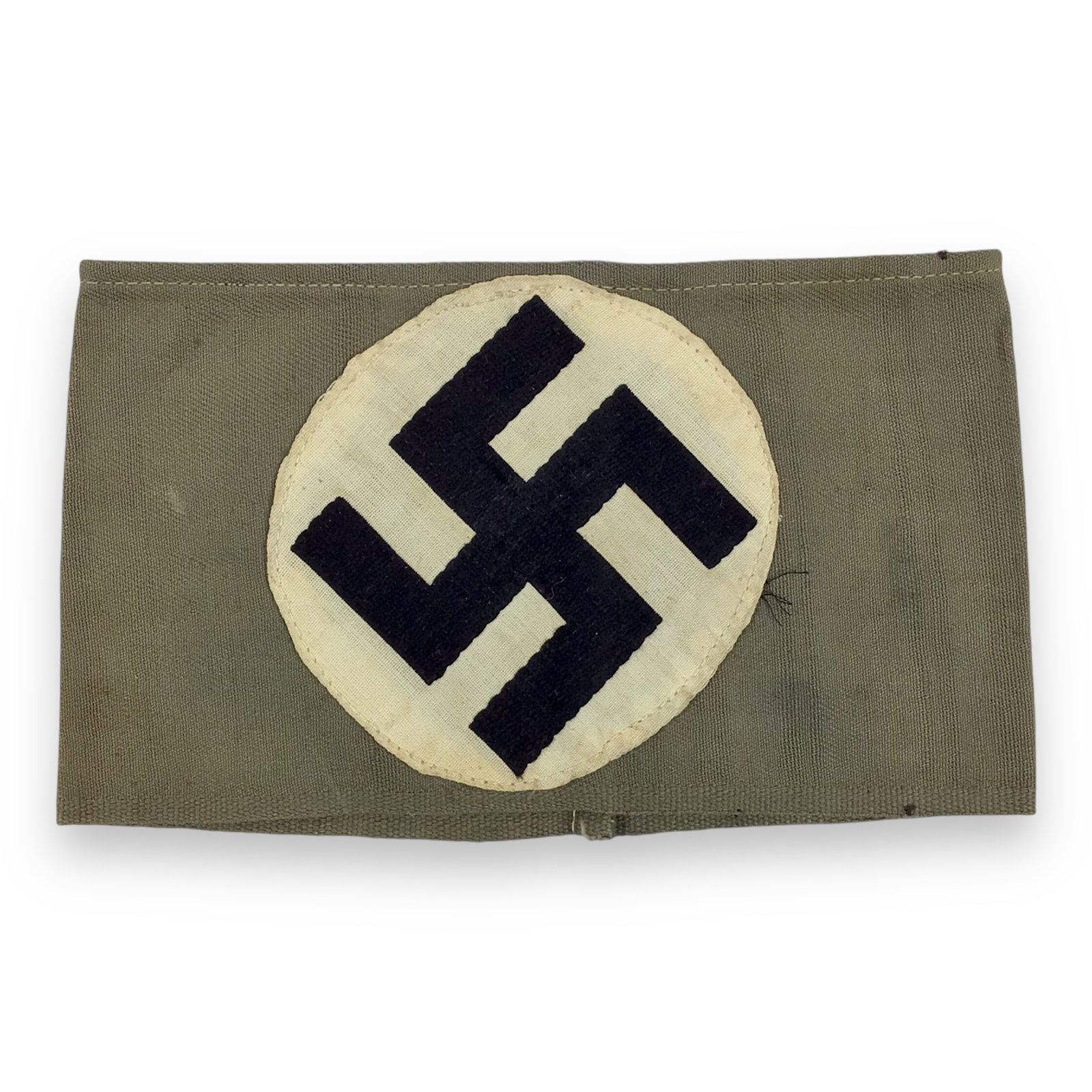 German Pre-WW2 Armband Der Stahlhelm Member RARE!: This exceptionally rare pre-war swastika armband belonged to a member of Der Stahlhelm, a German veterans' organization active before its 1933 integration into the SA (Sturmabteilung). Constructed of 