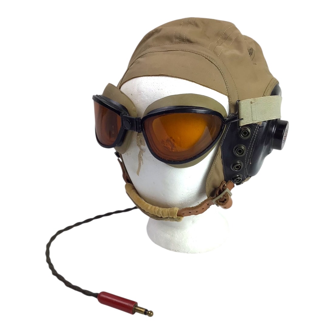 U.S. WW2 Army Air Forces AN-H-15 Summer Flight Helmet with Polaroid Goggles & Radio Lead: An outstanding and complete U.S. Army Air Forces AN-H-15 summer flight helmet, offered here in excellent intact condition. Constructed of canvas and correctly stamped for Army Air Forces use, this hel