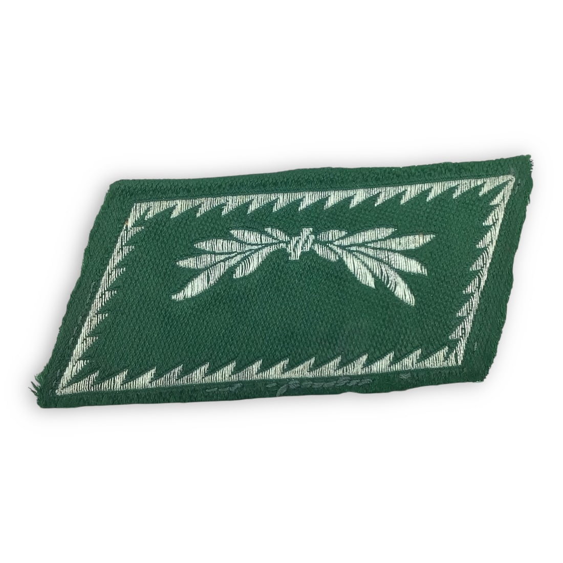 German WW2 Zollgrenzschutz Customs Officer Collar Tab Single - Excellent Condition: This original German WWII Zollgrenzschutz customs officer collar tab is a single example worn by members of Germany's Border Customs Service. The tab is in excellent condition, displaying sharp embroi
