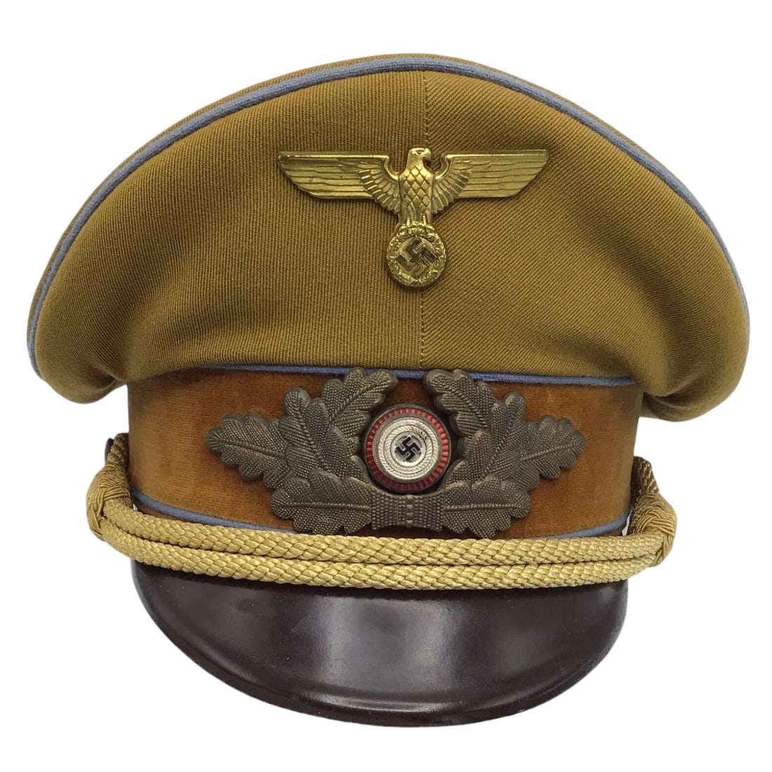 German WW2 NSDAP Ortsgruppe Political Leader’s Schirmmütze Visor Cap – Veteran Bring Back: This impressive German WW2 NSDAP Ortsgruppe (Local Group) Political Leader’s Schirmmütze represents a striking and highly collectible example of Third Reich political headgear. Identified a