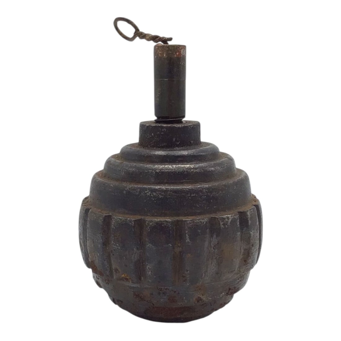 WWI German M1915 n/A Kugelhandgranate Fragmentation Grenade: This scarce Imperial German Model 1915 n/A Kugelhandgranate, or neuer Art spherical hand grenade, is an original First World War fragmentation grenade featuring a heavy cast iron body with a pronounce