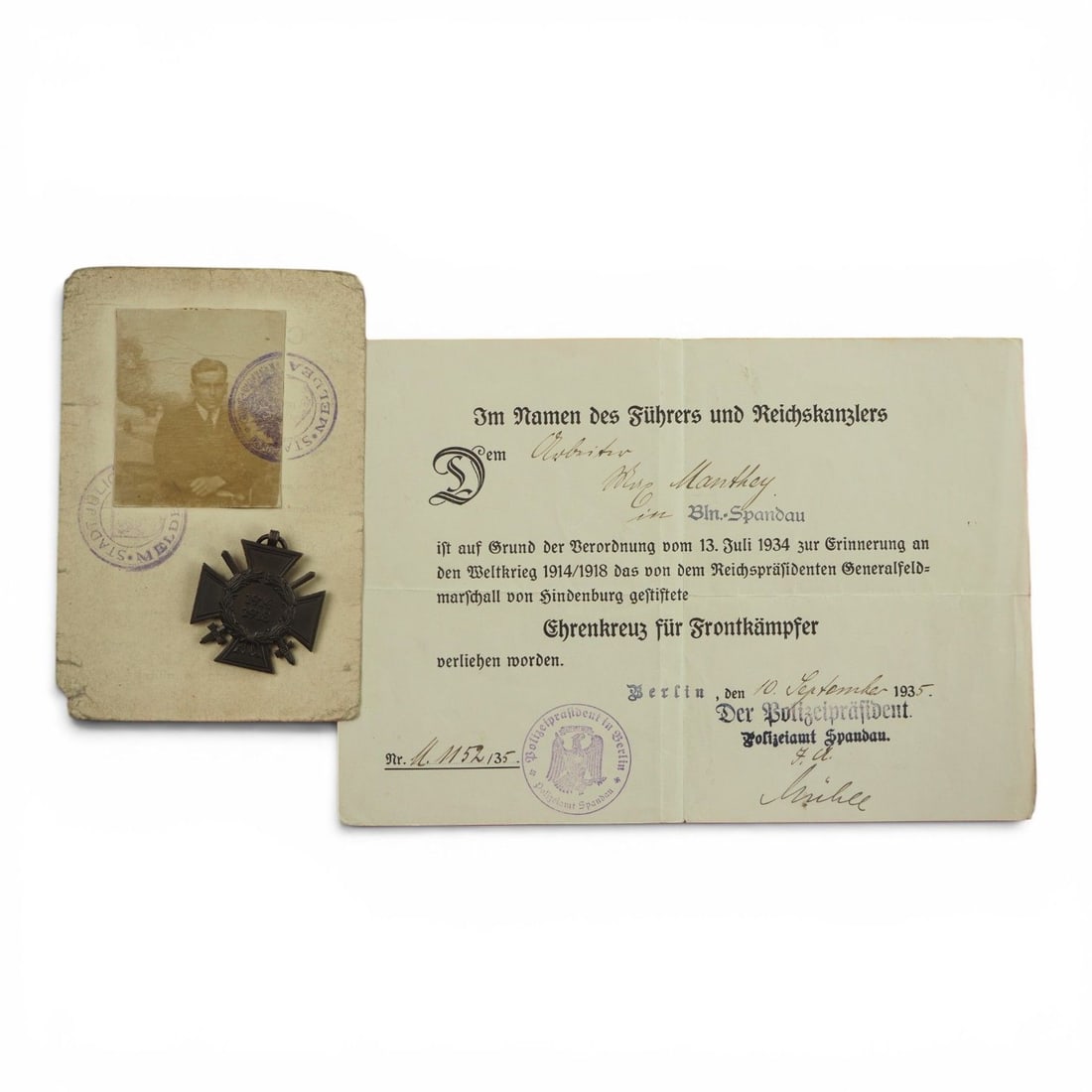 German WWI Hindenburg Cross Award Grouping w/ Named Berlin Police Documentation & ID Card | Early: This compelling and historically significant German WWI / Early Third Reich award grouping centers around a documented Bronze Hindenburg Honor Cross of the World War I (Ehrenkreuz fur Frontkampfer), m