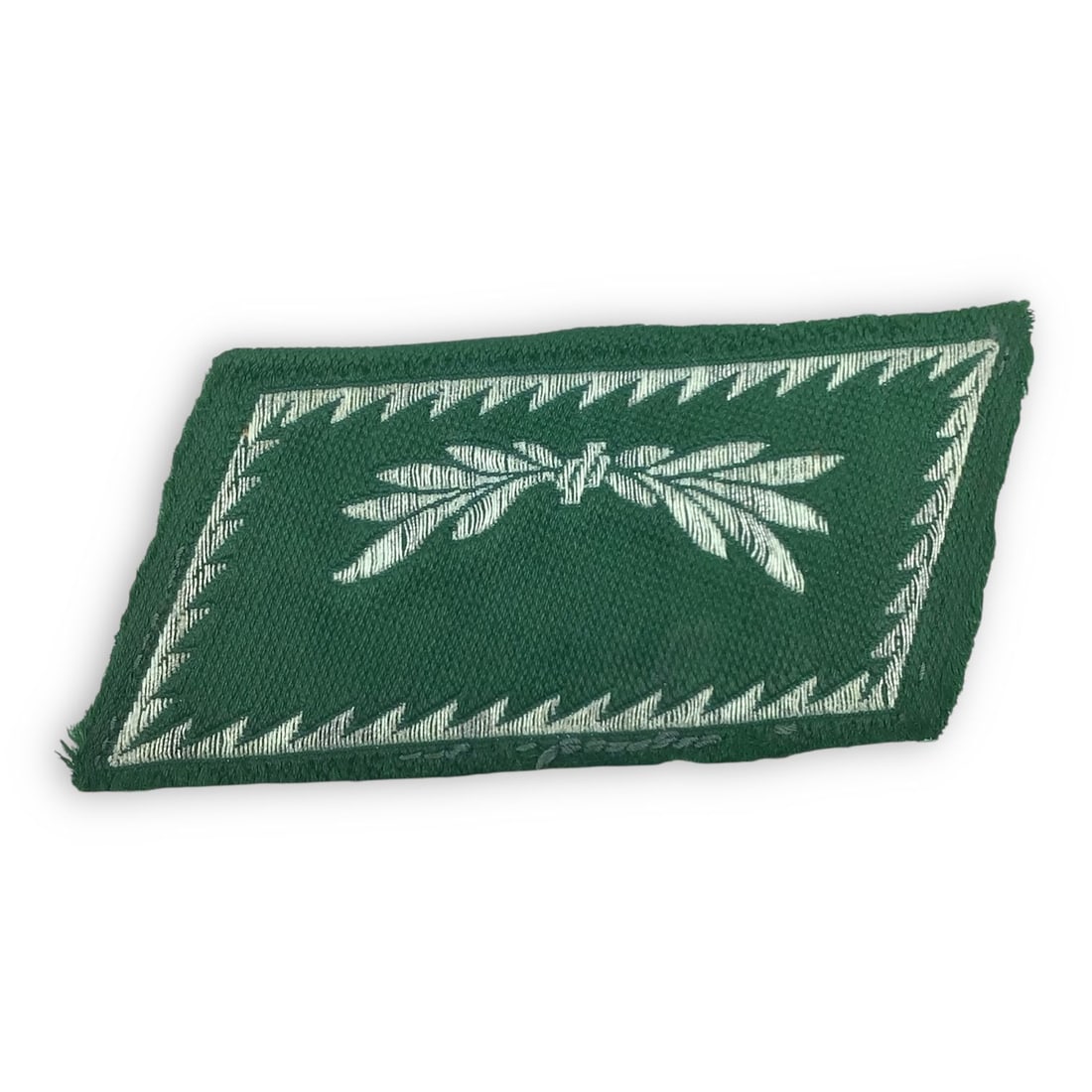 German WW2 Zollgrenzschutz Customs Officer Collar Tab Single - Excellent Condition: This original German WWII Zollgrenzschutz customs officer collar tab is a single example worn by members of Germany's Border Customs Service. The tab is in excellent condition, displaying sharp embroi