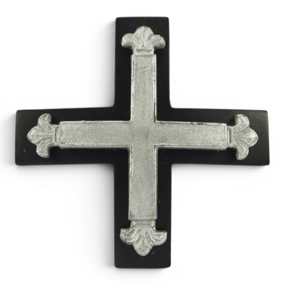 German WW2 Baltic Cross in Silver, Freikorps Baltic Campaign Decoration: This German Baltic Cross in silver is a military decoration originally created in 1919 by the Baltic National Committee, the political representation of the German-Baltic population of southern Livoni