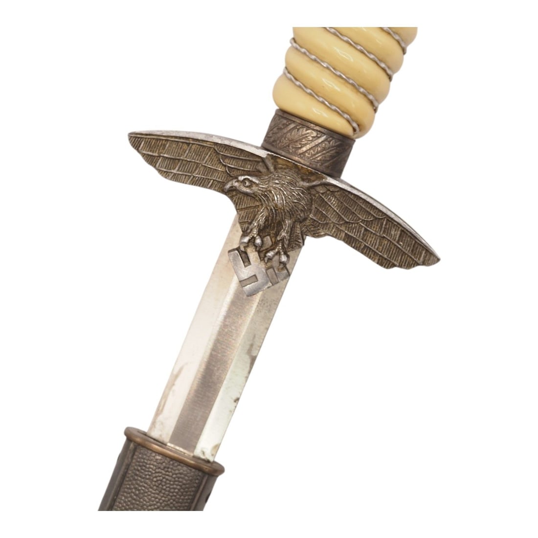 German WW2 Luftwaffe 2nd Model Officer Dagger by Scarce Richard Abr. Herder with Scabbard (1 of 10)