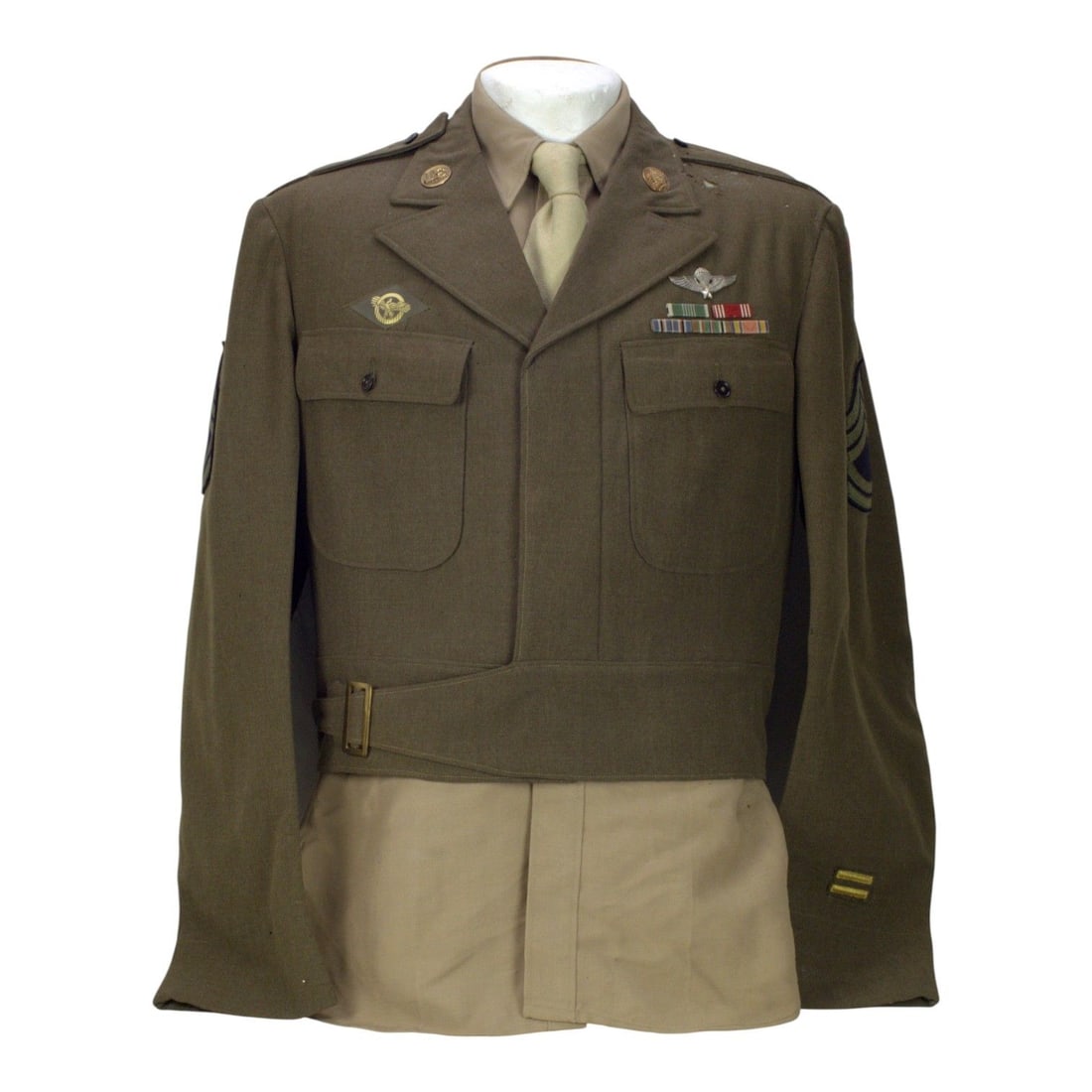 U.S. WWII Army Technical Sergeant Paratrooper Ike Jacket with Wings, Ribbons & Insignia: This highly displayable U.S. World War II Army Technical Sergeant Ike jacket is an impressive uniform grouping retaining a strong arrangement of original insignia, ribbon bars, sleeve chevrons, collar