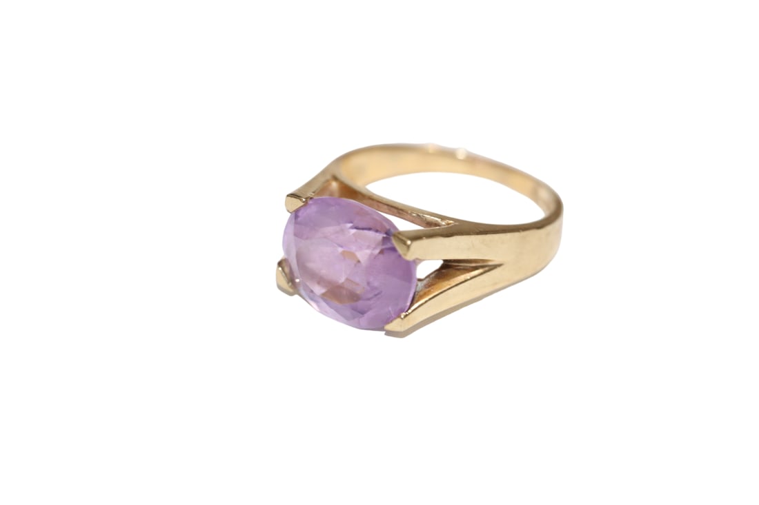10K Purple Gemstone Gold Ring Size 6 (4.0g TW) (1 of 12)