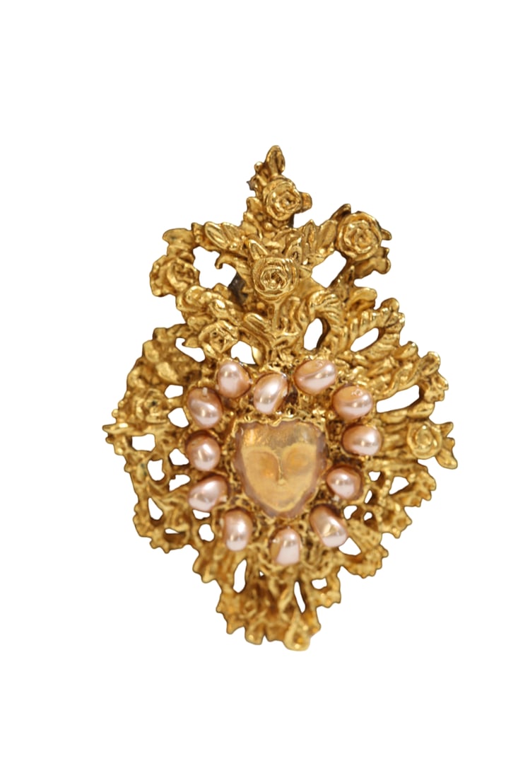 Vintage Christian Lacroix Noel 1998 Limited Edition Pearl Heart Mask Brooch: Vintage Christian Lacroix Noel 1998 Limited Edition Pearl Heart Mask Brooch Please note the after-market bail that is attached to the back enabling the brooch to be used as a pendant.
