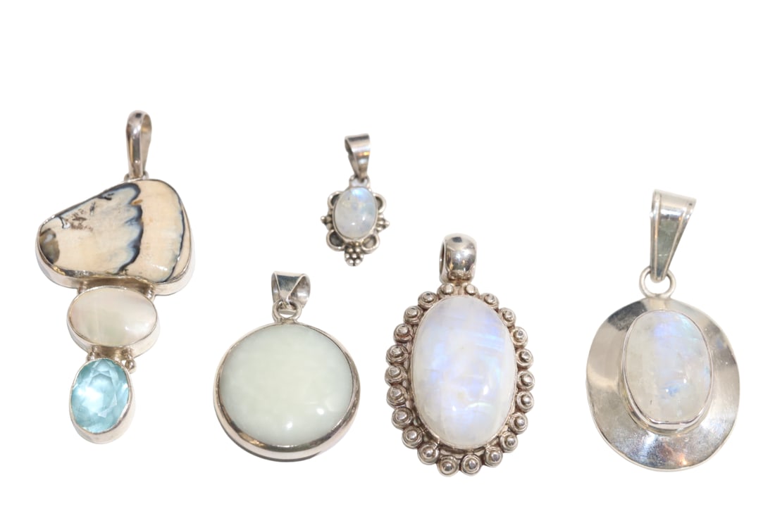 5 Sterling Silver Framed Pendants with White/ Translucent Stones (1 of 15)