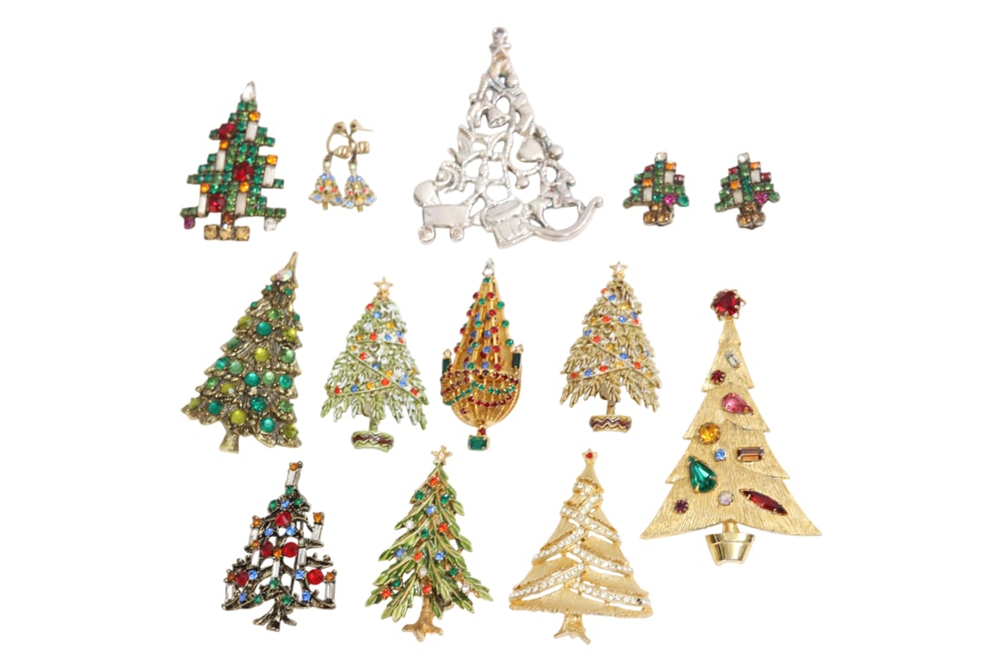 Sparkling Christmas Tree Brooches/ Pins Including Weiss, Joseph Warner, Etc + Earrings: Sparkling Christmas Tree Brooches/ Pins Including Weiss, Joseph Warner, Etc + Earrings --- JJ, Art, Gorham are also included.