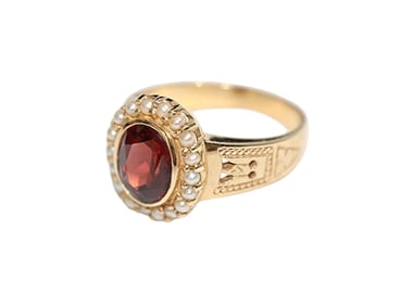 14K Gold Red Ruby Gemstone and Seed Pearl Ring (6.8g TW)