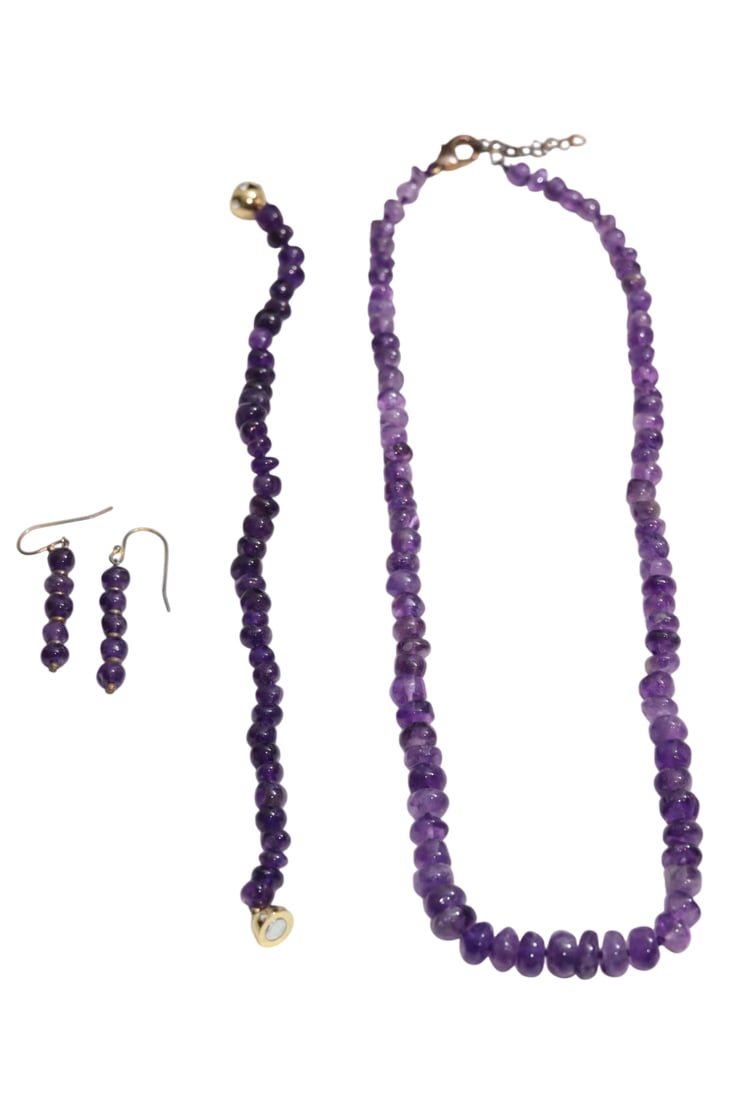 Stauer Amethyst Colored Stone Necklace, Earring and Bracelet Set in Protective Case (1 of 10)