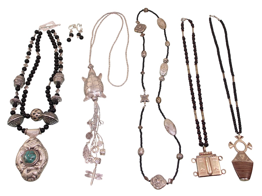 5 Tribal Style Necklaces, Some with Silver Pendants (1 of 20)