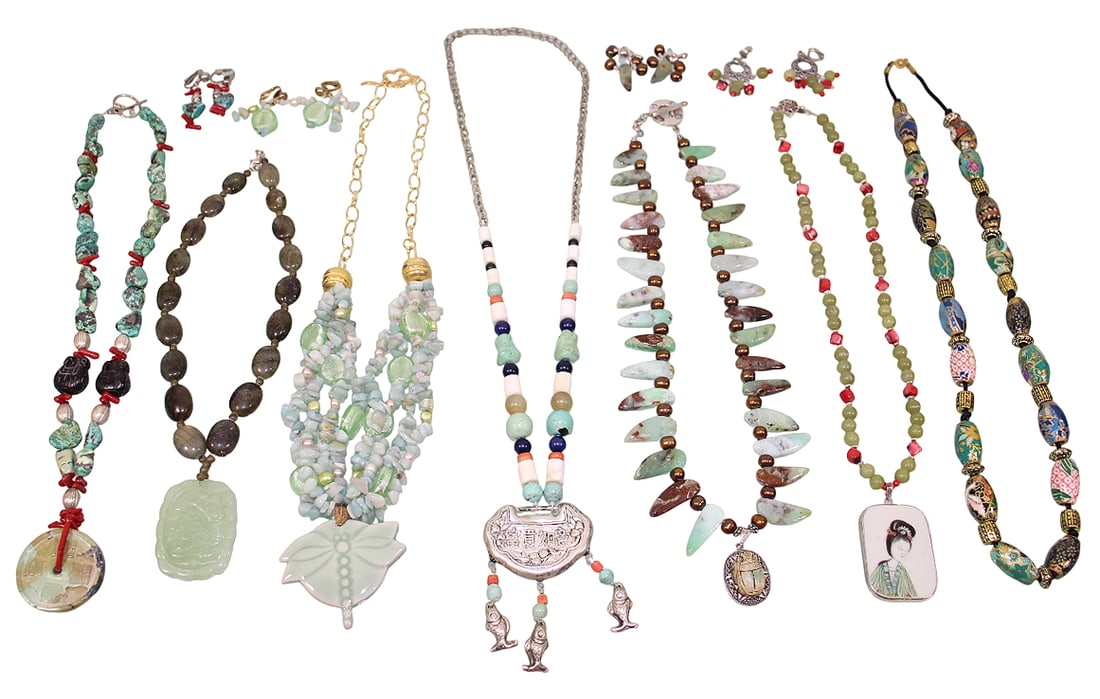 7 Asian Style Necklaces & Earrings (1 of 20)