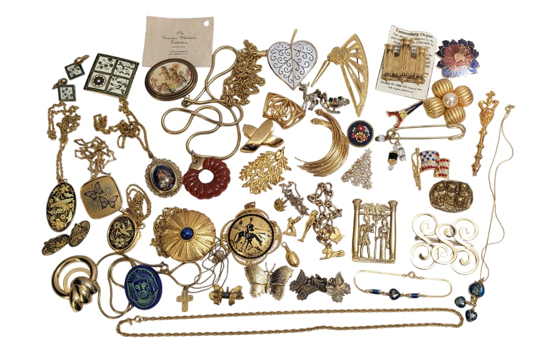 Gold Toned Jewelry Including Gold Filled, MMA, Reed & Barton Damascene, Estee Lauder, Etc: Gold Toned Jewelry Including Gold Filled, MMA, Reed & Barton Damascene, Estee Lauder, Etc