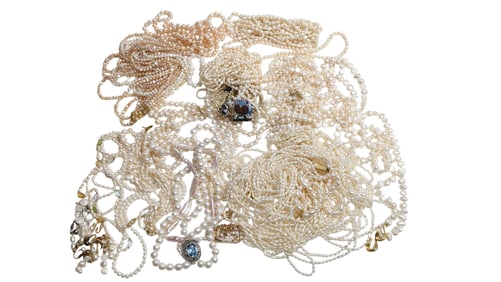 Pearl Necklaces with Statement Pendants and Clasps
