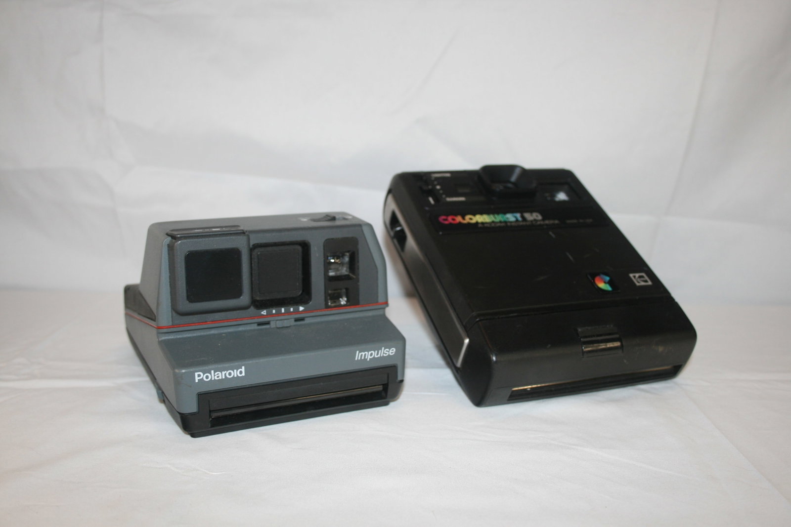 Vintage Poloroid Camera Lot: See Pictures